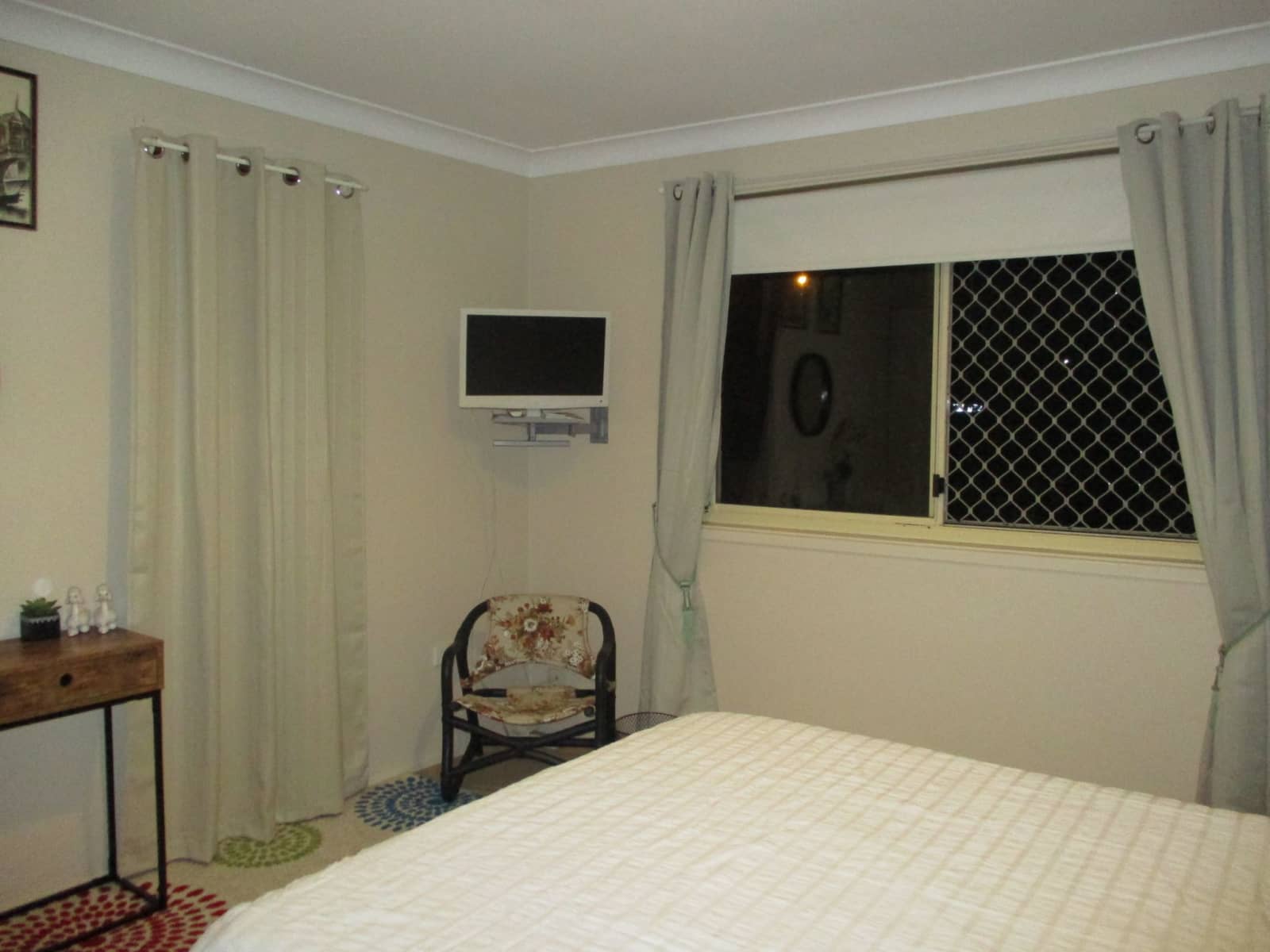 Housesitting assignment in Broadbeach Waters, Queensland, Australia