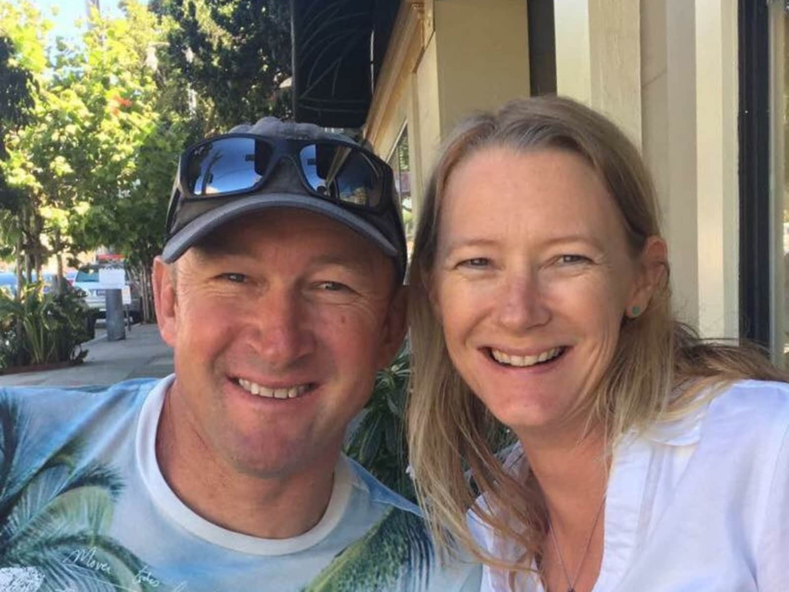 Hannah & Jamie from Kingsbridge, United Kingdom