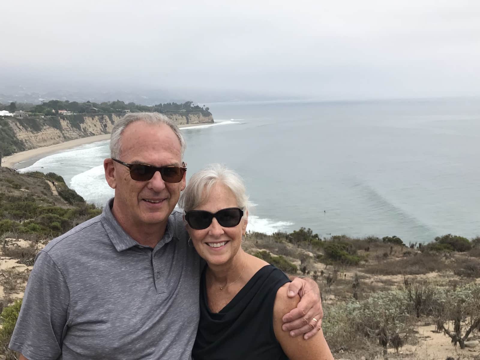 Fred & Mary pat from Dundas, Ontario, Canada