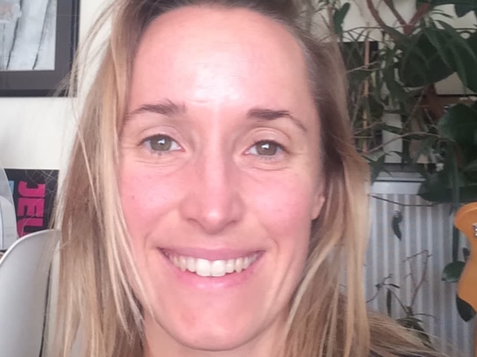 Caroline from Hendaye, France
