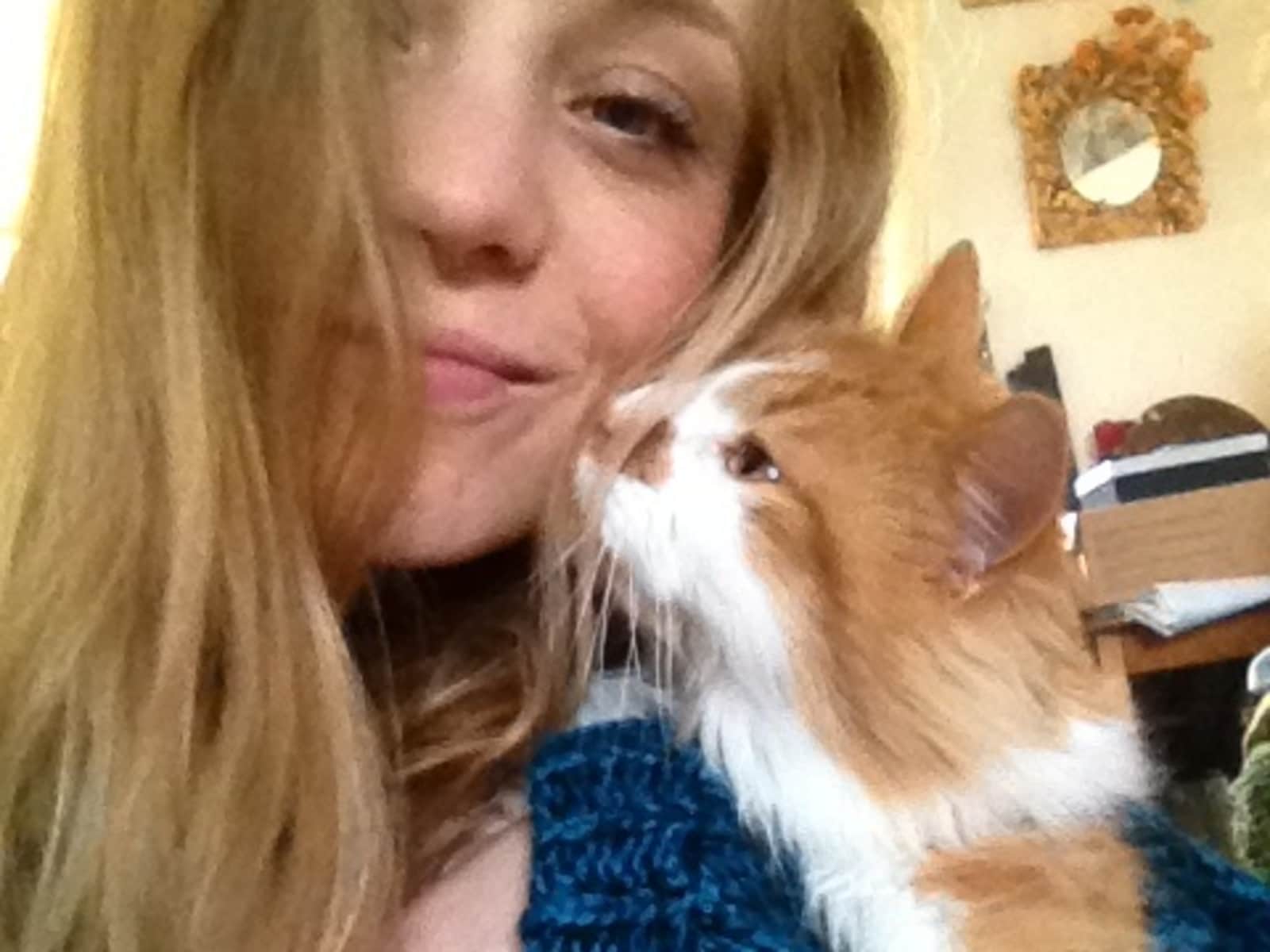 Mikela from London, United Kingdom