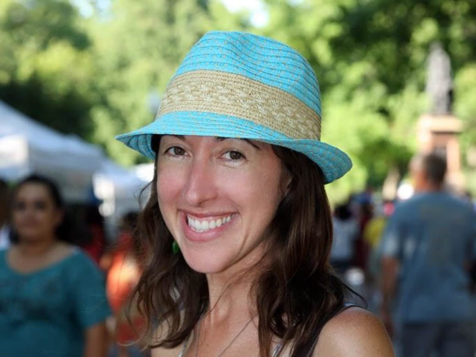 Nicole from St. Louis, Missouri, United States