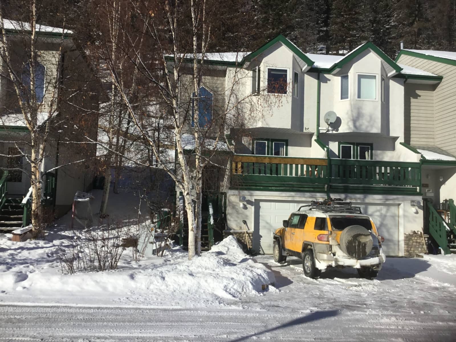 Housesitting assignment in Jasper, Alberta, Canada