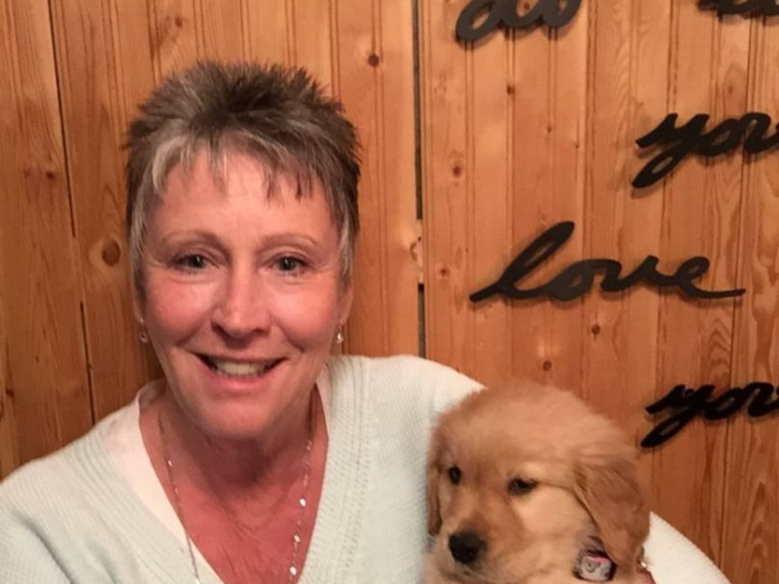 Rosamund from Barrie, Ontario, Canada