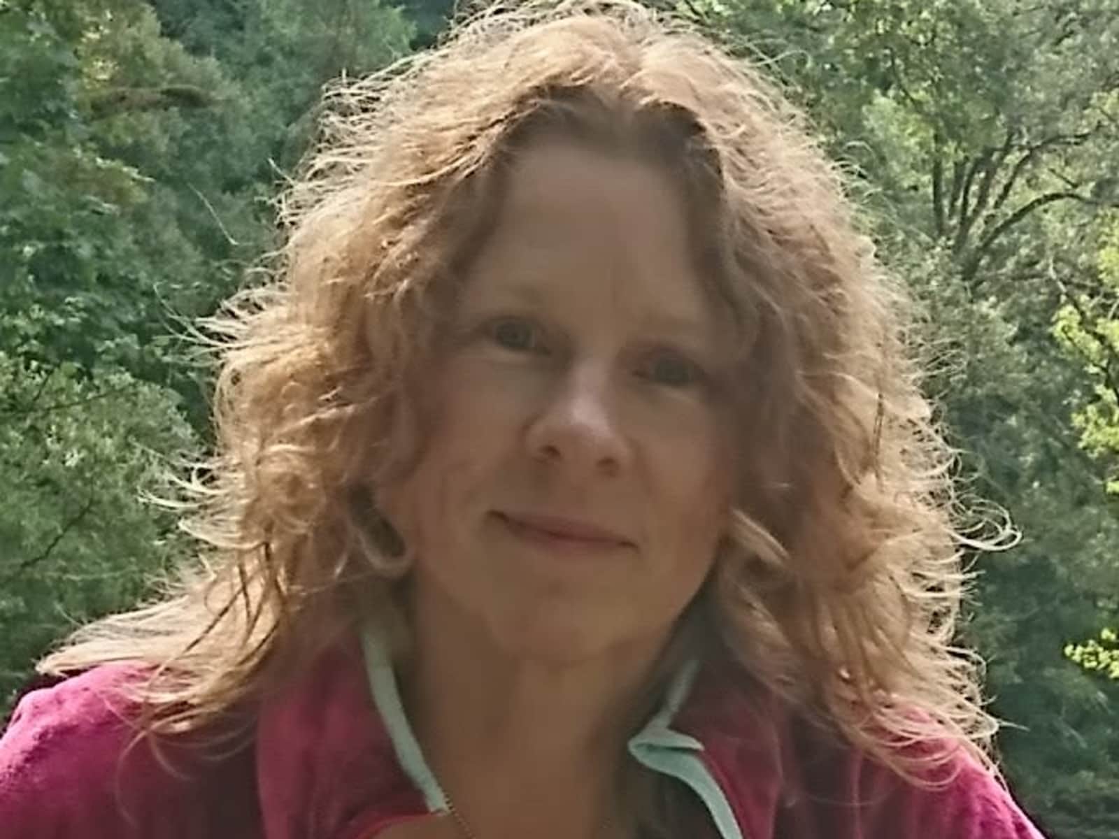Astrid from Stroud, United Kingdom