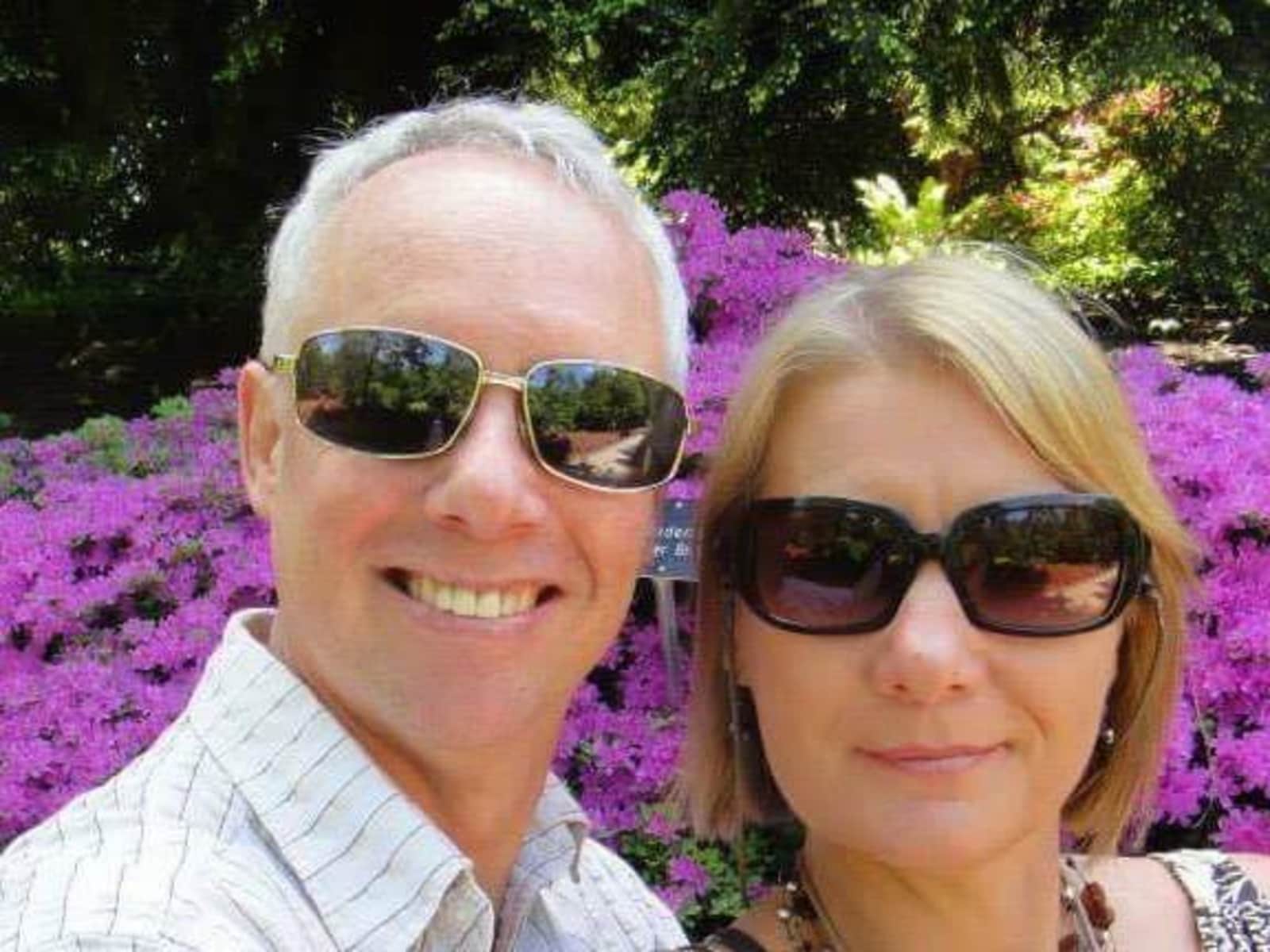 Mark & Tina from Carshalton Beeches, United Kingdom