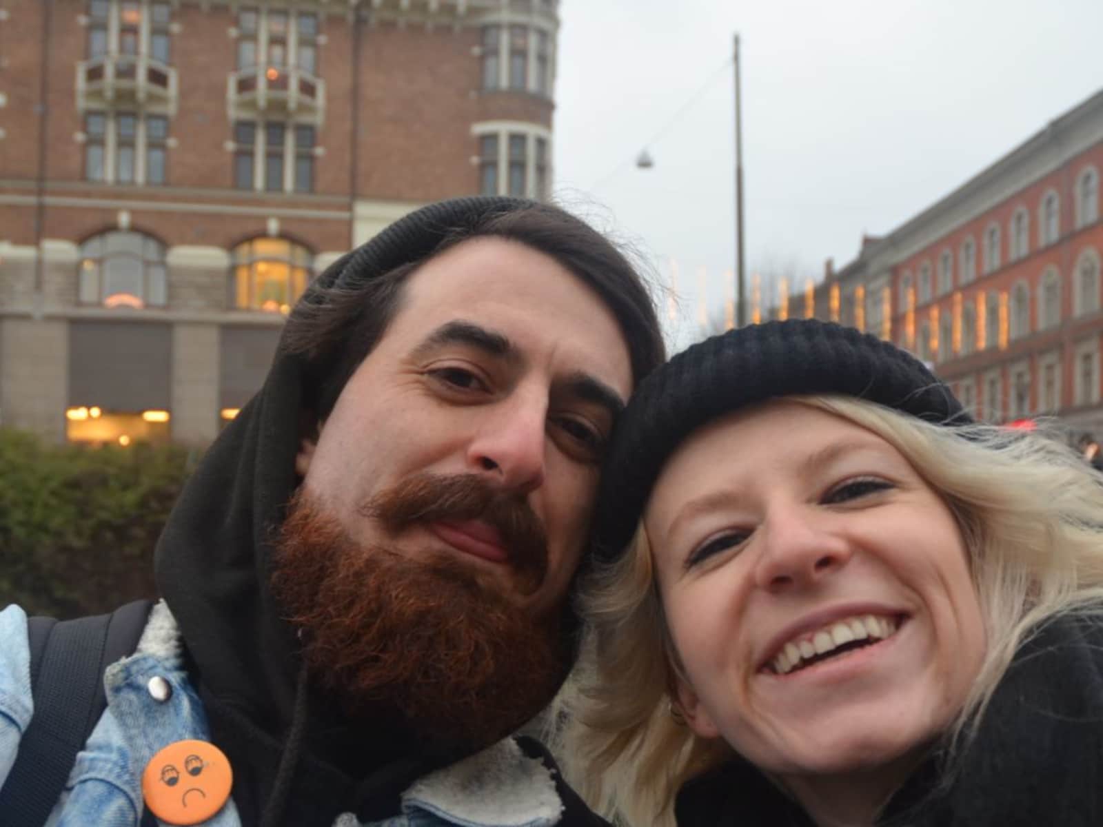 Emma & Jay from Barcelona, Spain