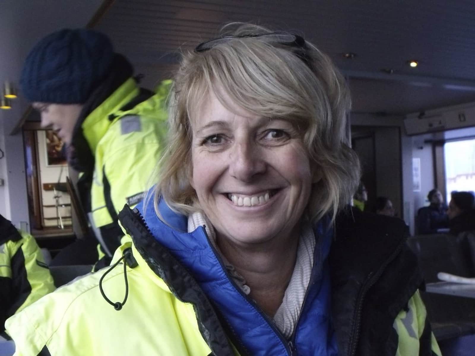Louise prior from Frome, United Kingdom
