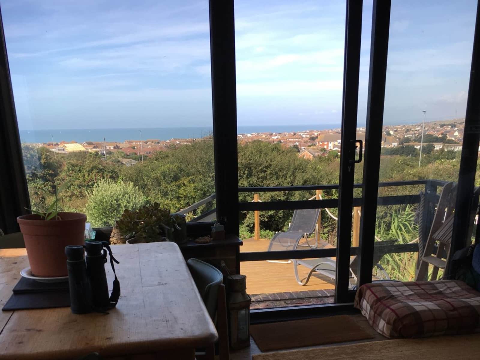 Housesitting assignment in Peacehaven, United Kingdom