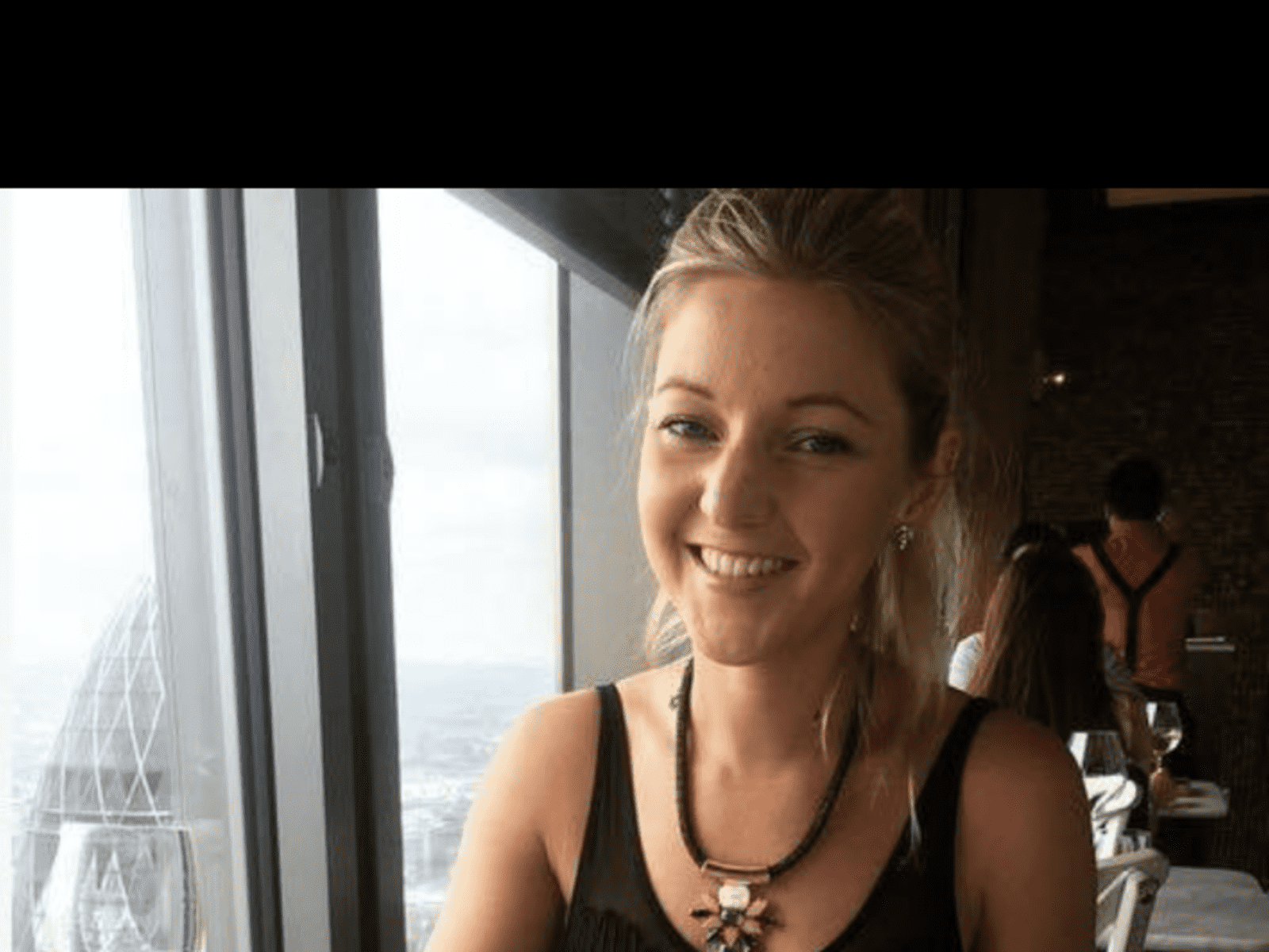 Charis from London, United Kingdom