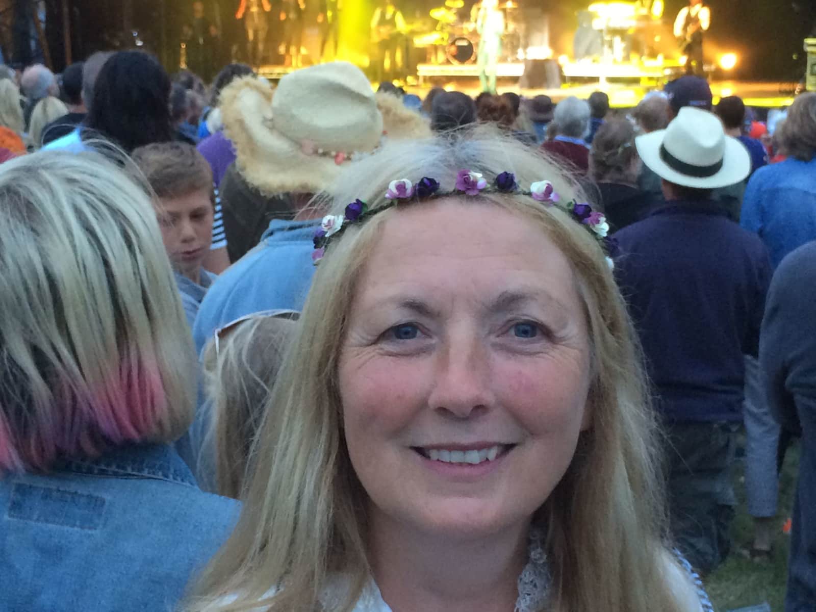Edna from Biggleswade, United Kingdom