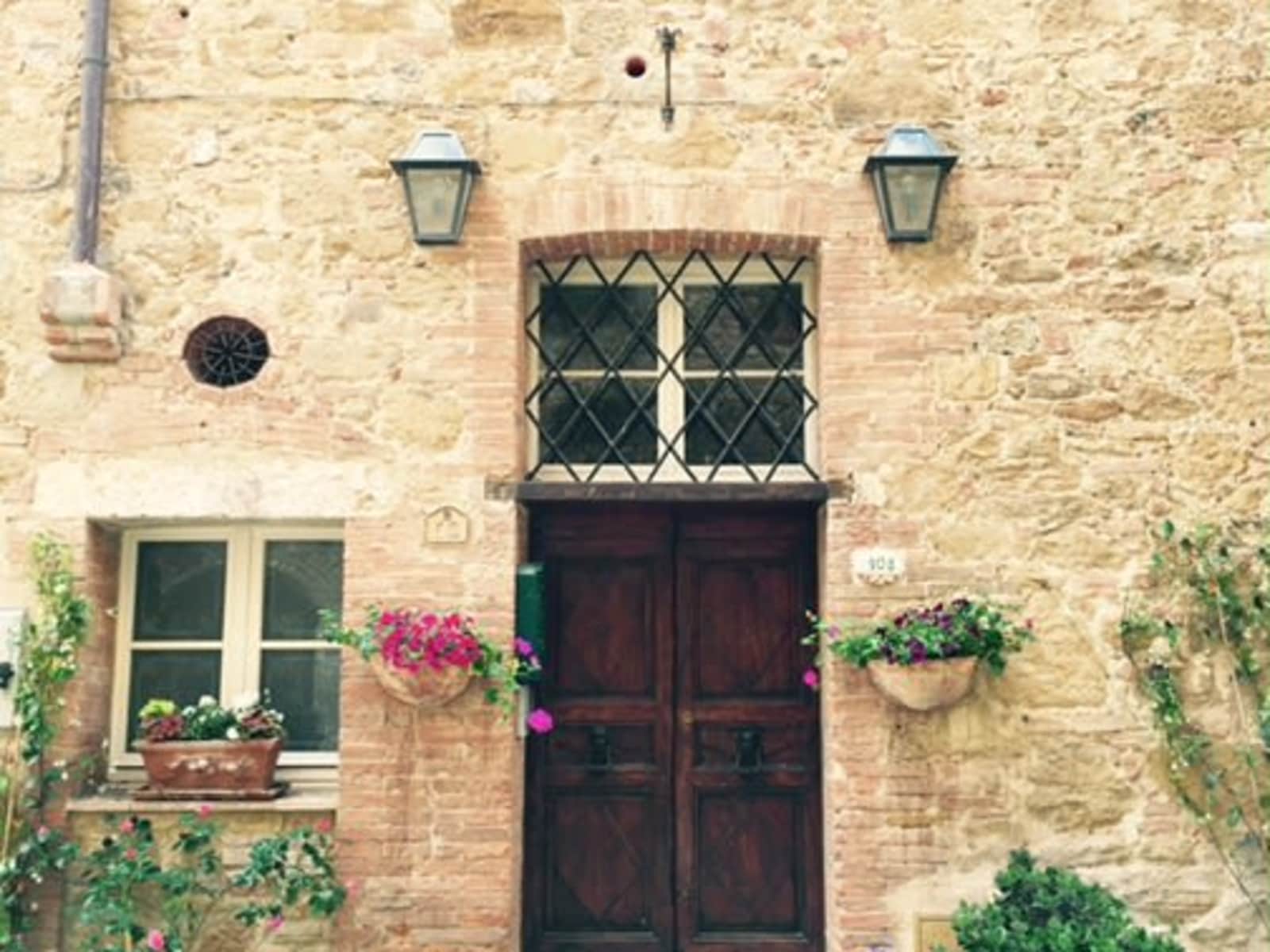 Housesitting assignment in Montepulciano, Italy