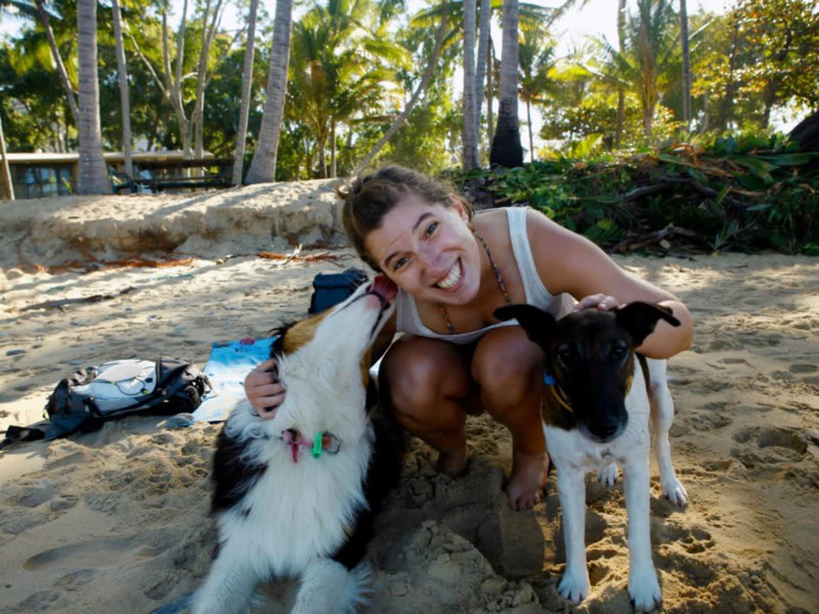 Louise & Marianne from Brussels, Belgium