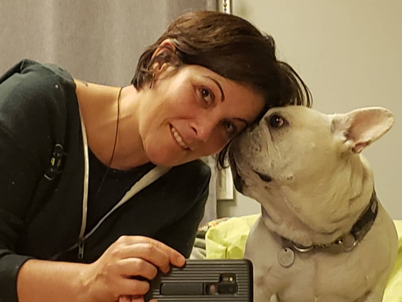 Roberta from Toronto, Ontario, Canada