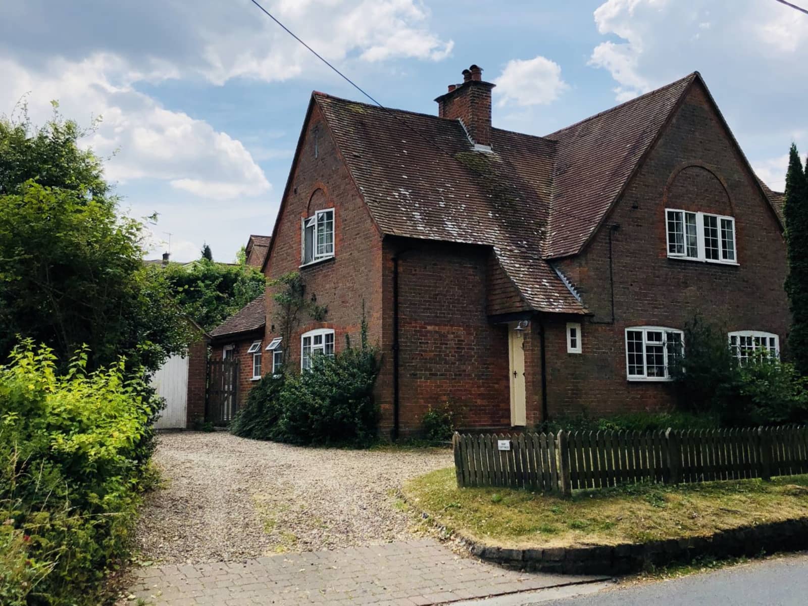 Housesitting assignment in Great Missenden, United Kingdom