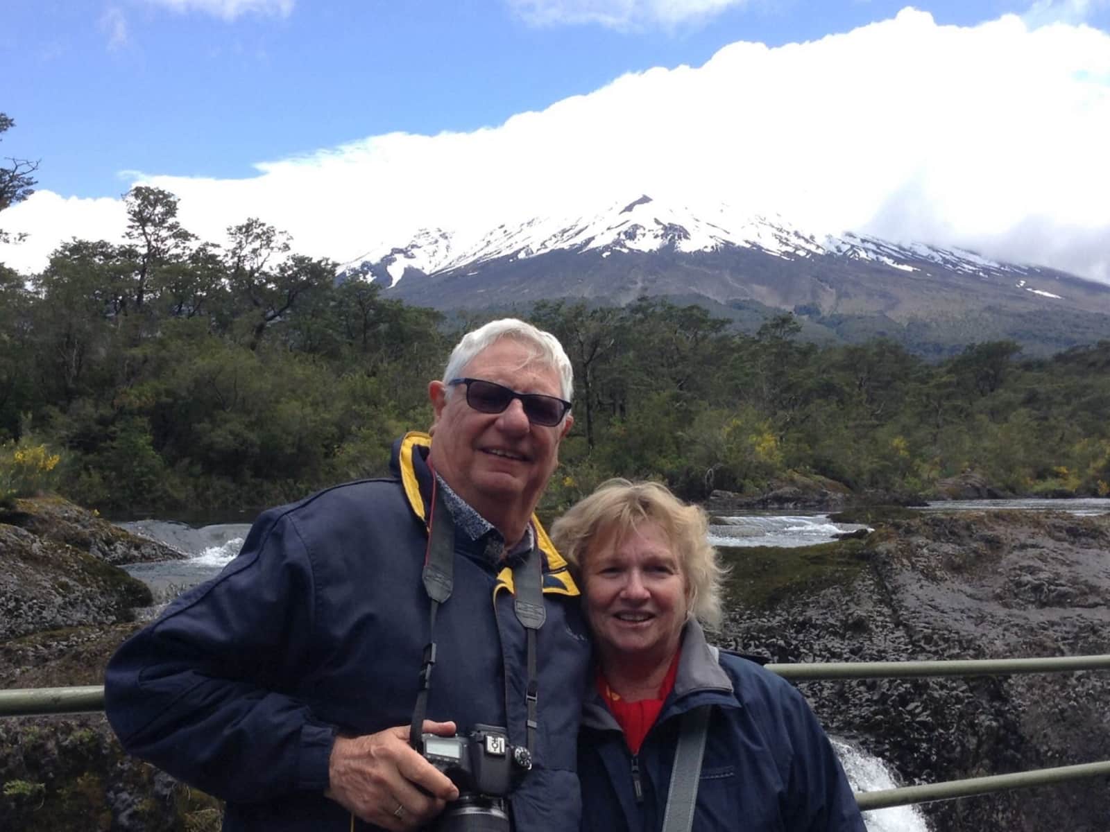 Robyn & Bob from Woody Point, Queensland, Australia