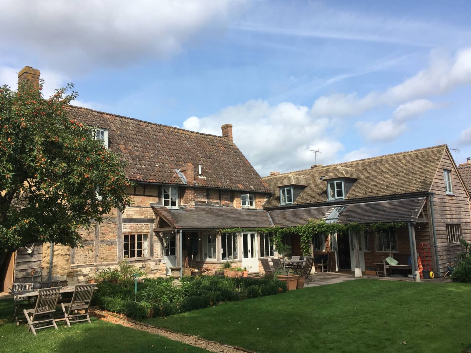 Housesitting assignment in Frampton on Severn, United Kingdom