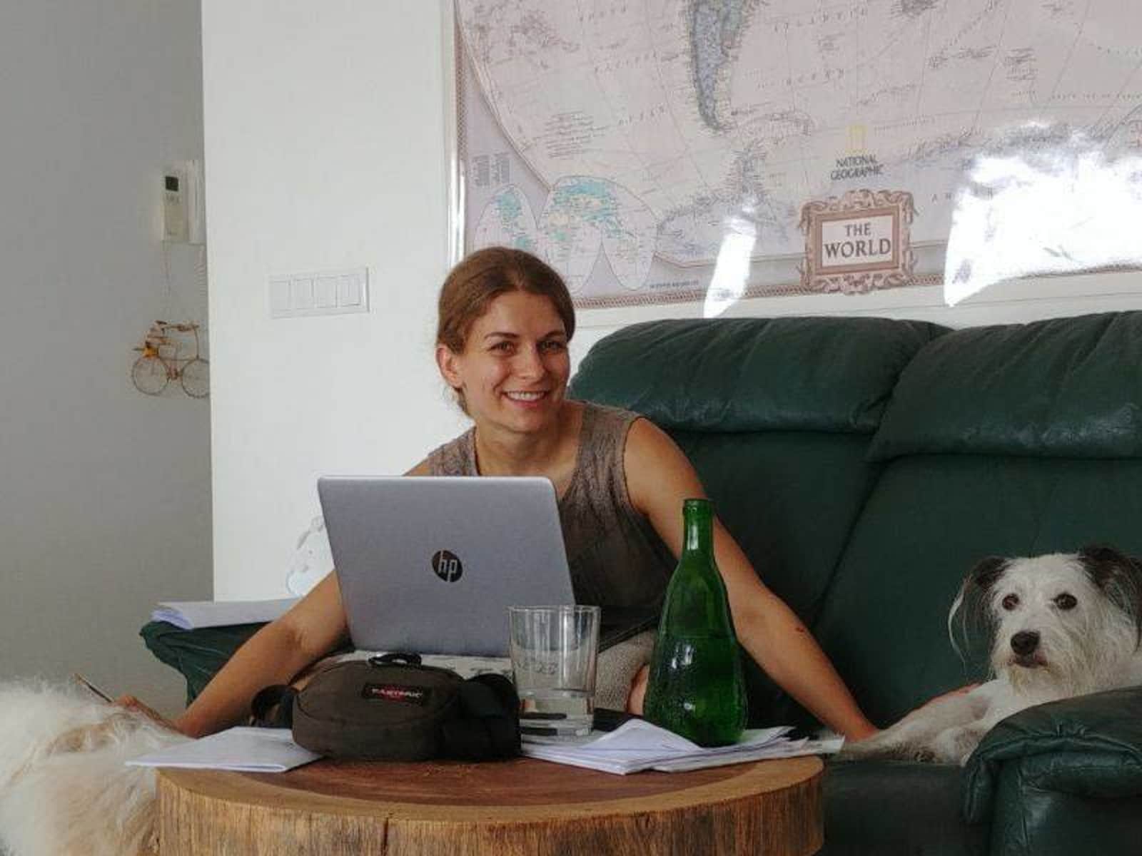 Justyna from London, United Kingdom