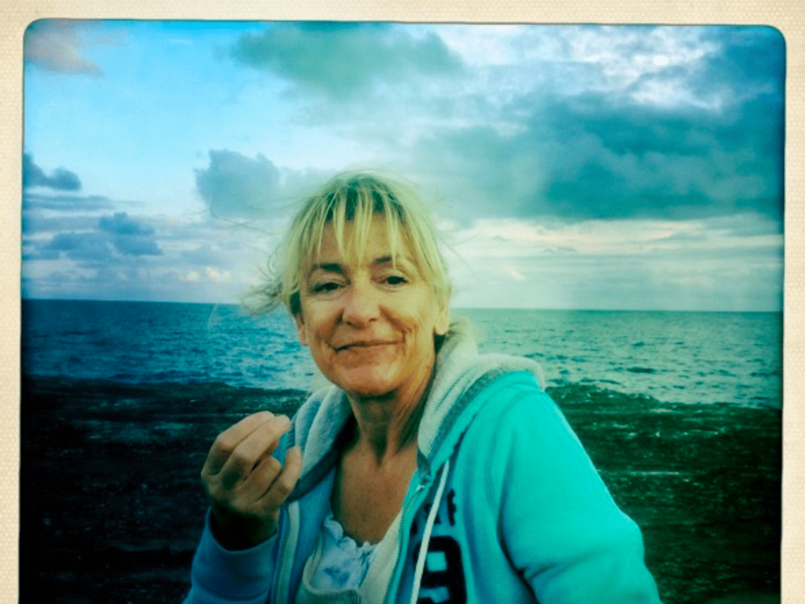 Lizzie from London, United Kingdom