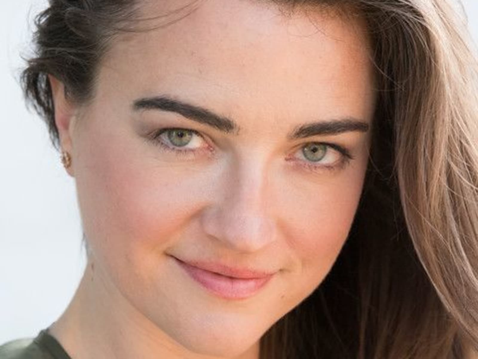 Erin j from Burbank, California, United States