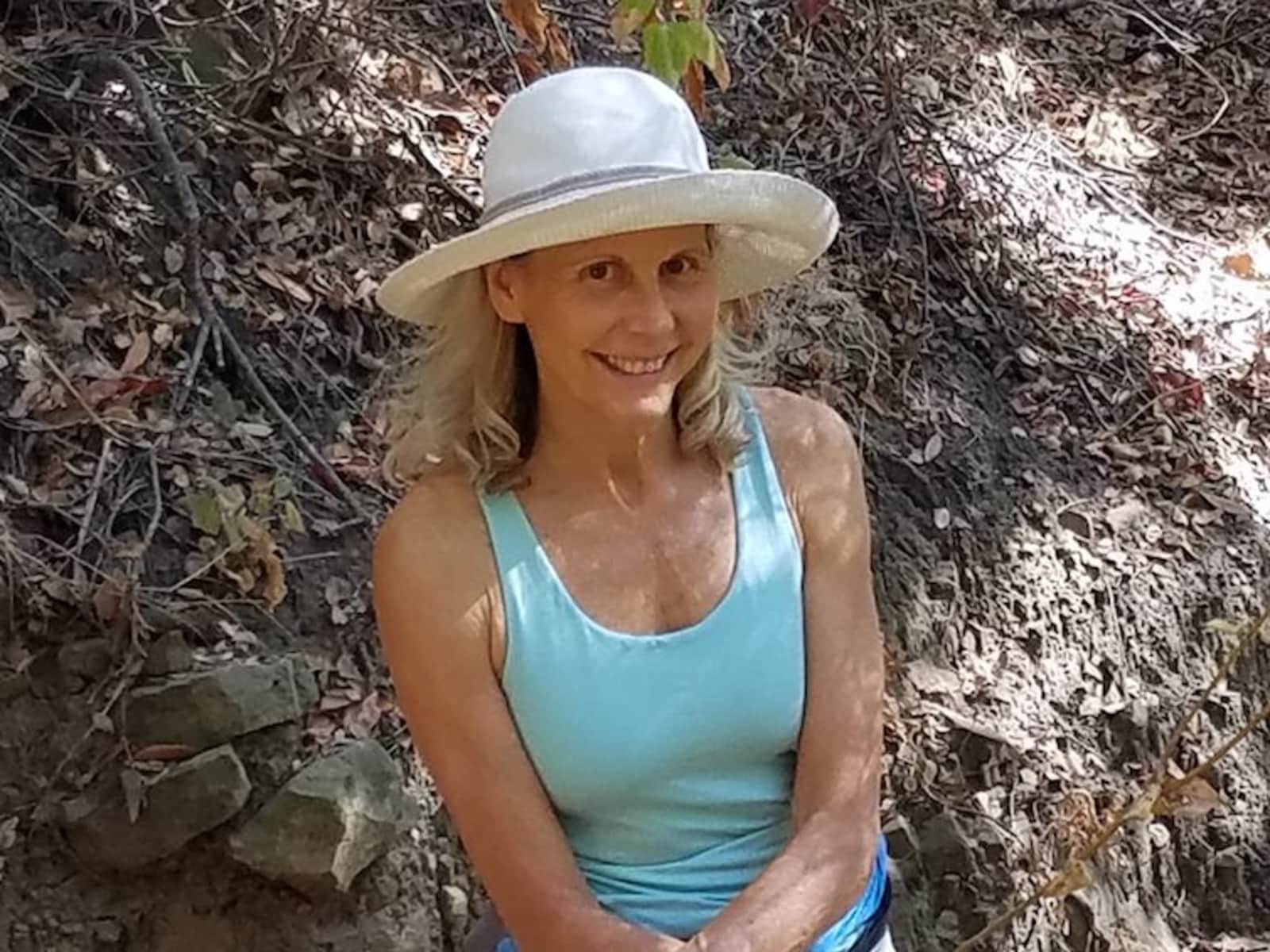 Anna laura from Santa Barbara, California, United States