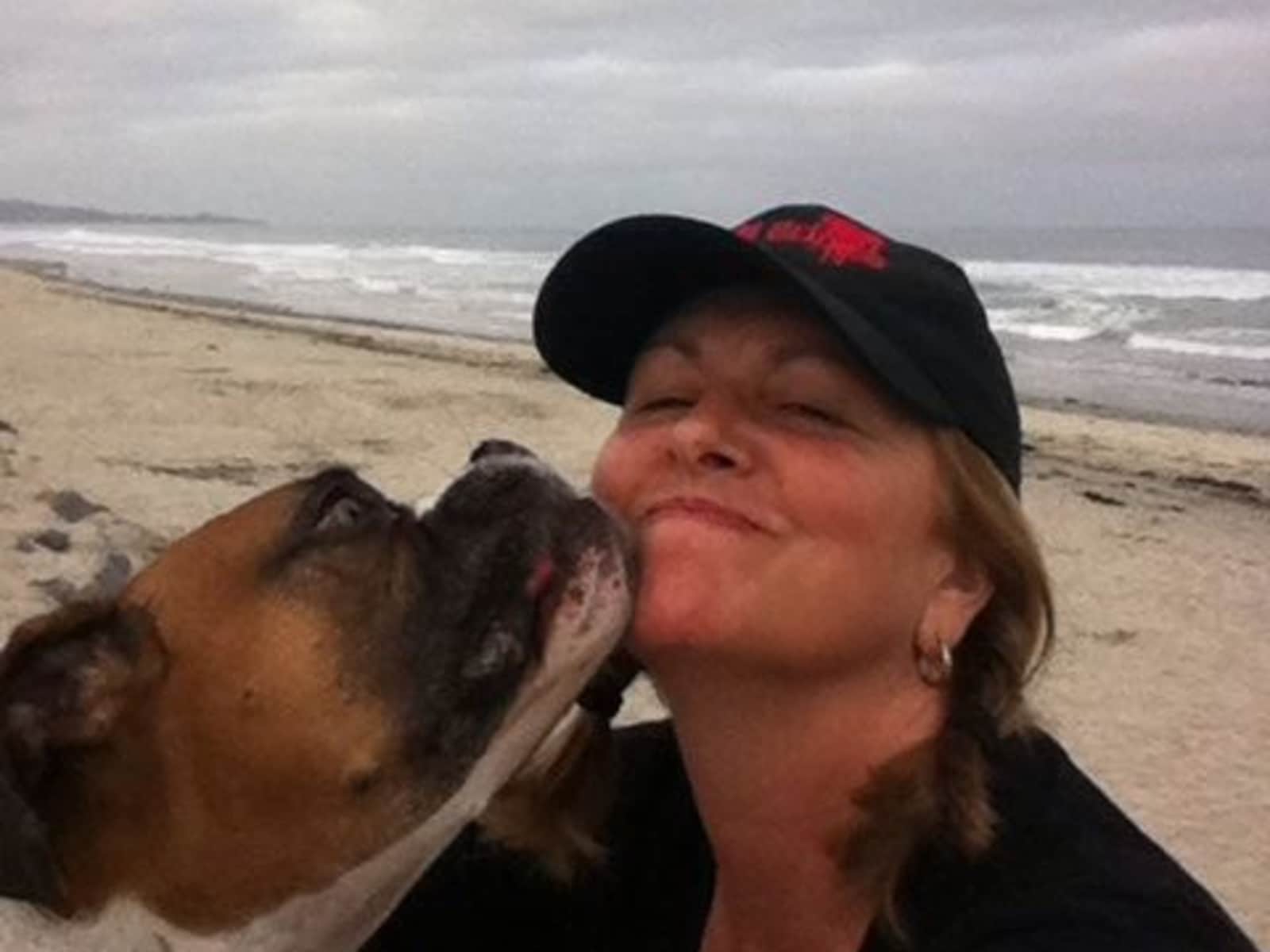 Betsy from San Diego, California, United States