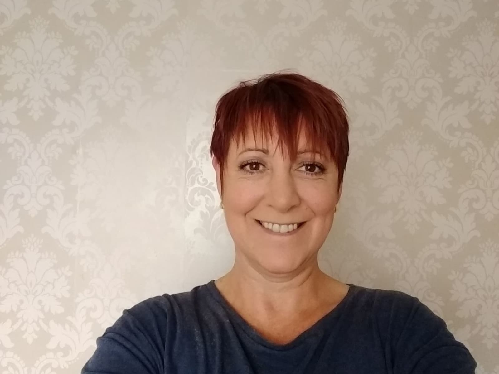 Louise from Hornchurch, United Kingdom