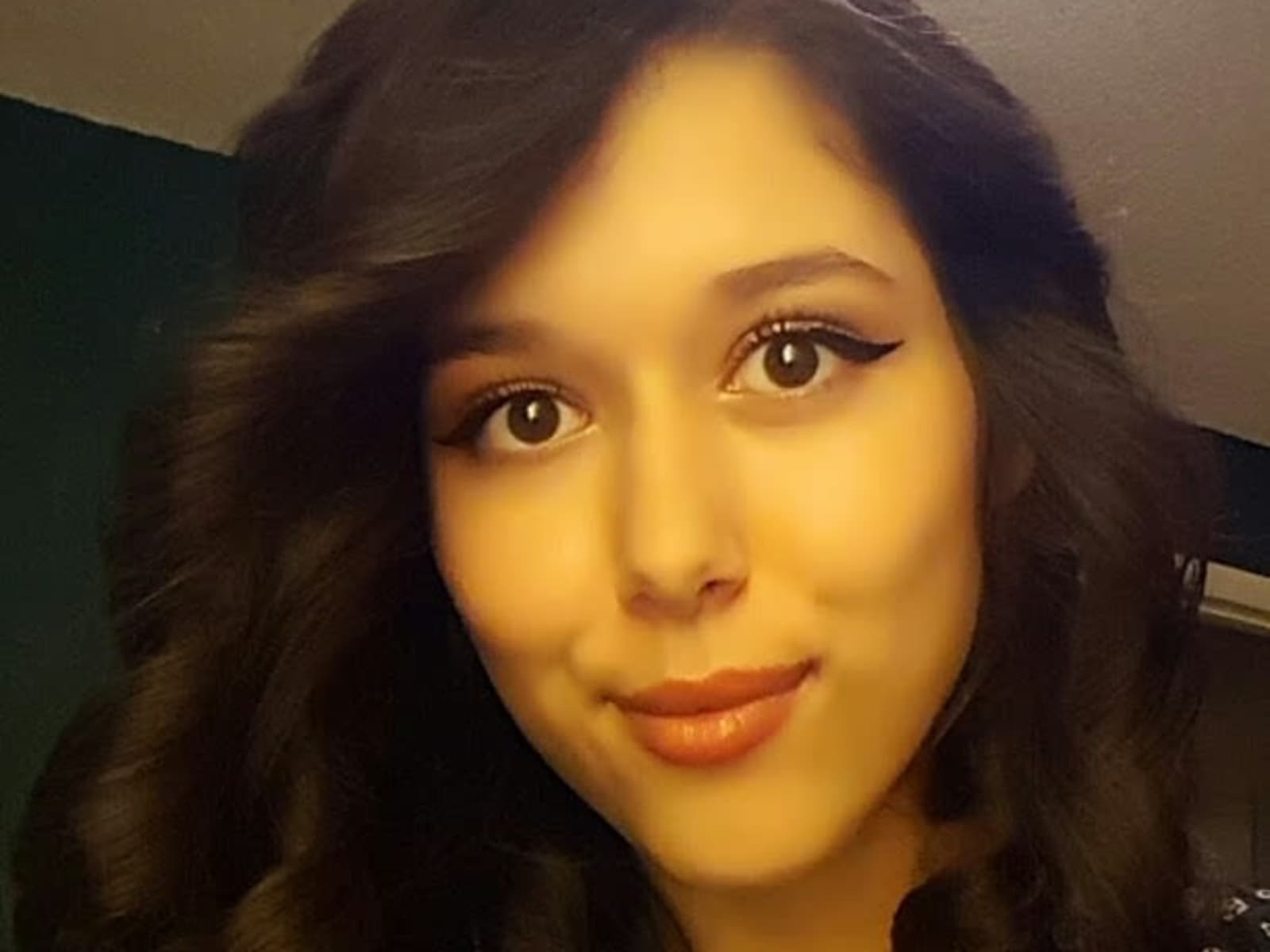 Kayla from Athens, Greece