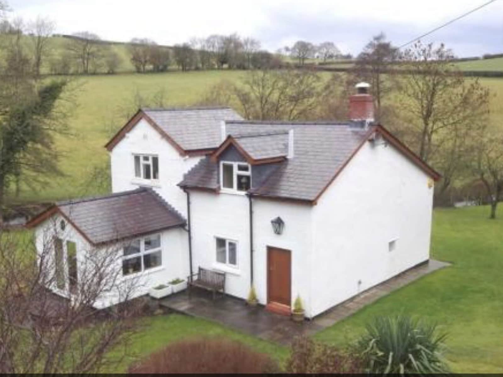 Housesitting assignment in Welshpool, United Kingdom