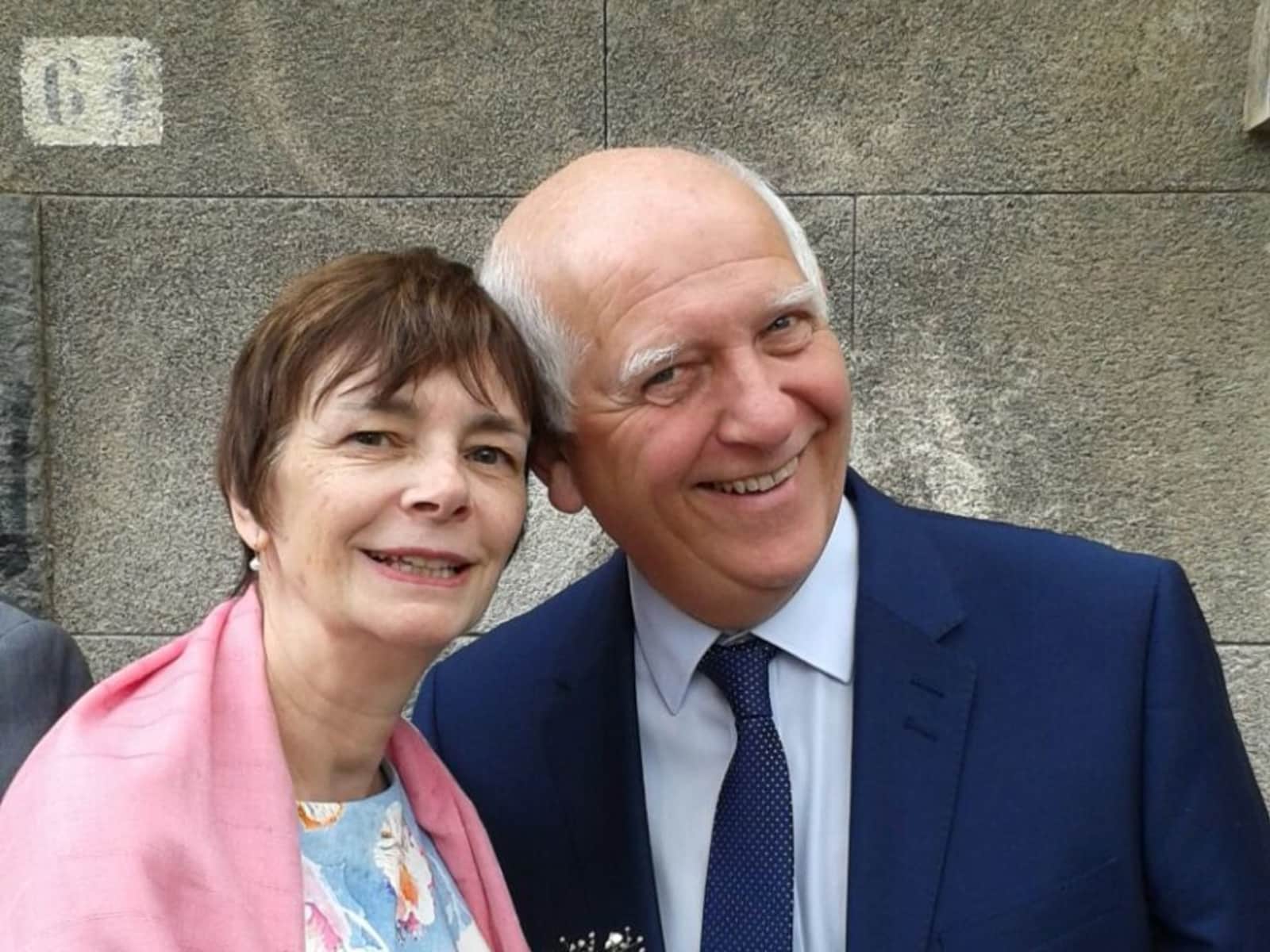 Alison & Howard from Nailsworth, United Kingdom