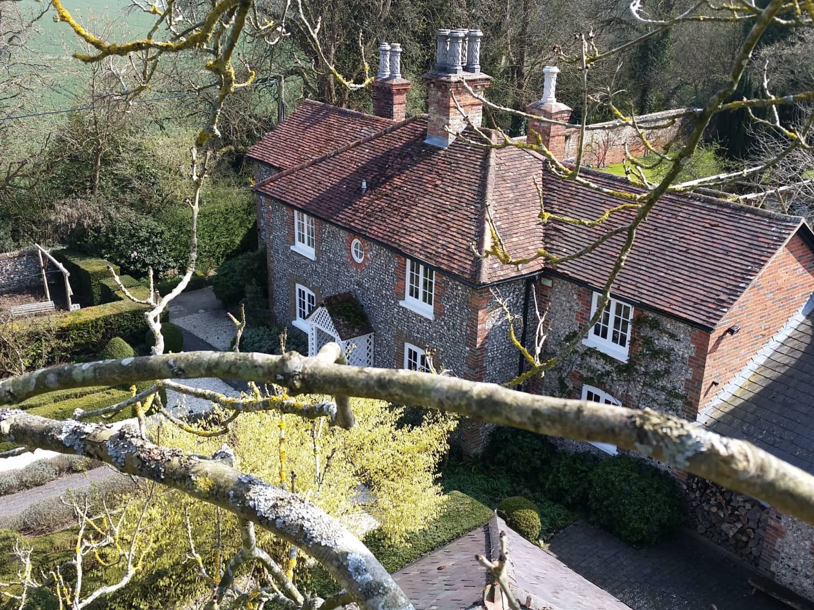 Housesitting assignment in Chichester, United Kingdom