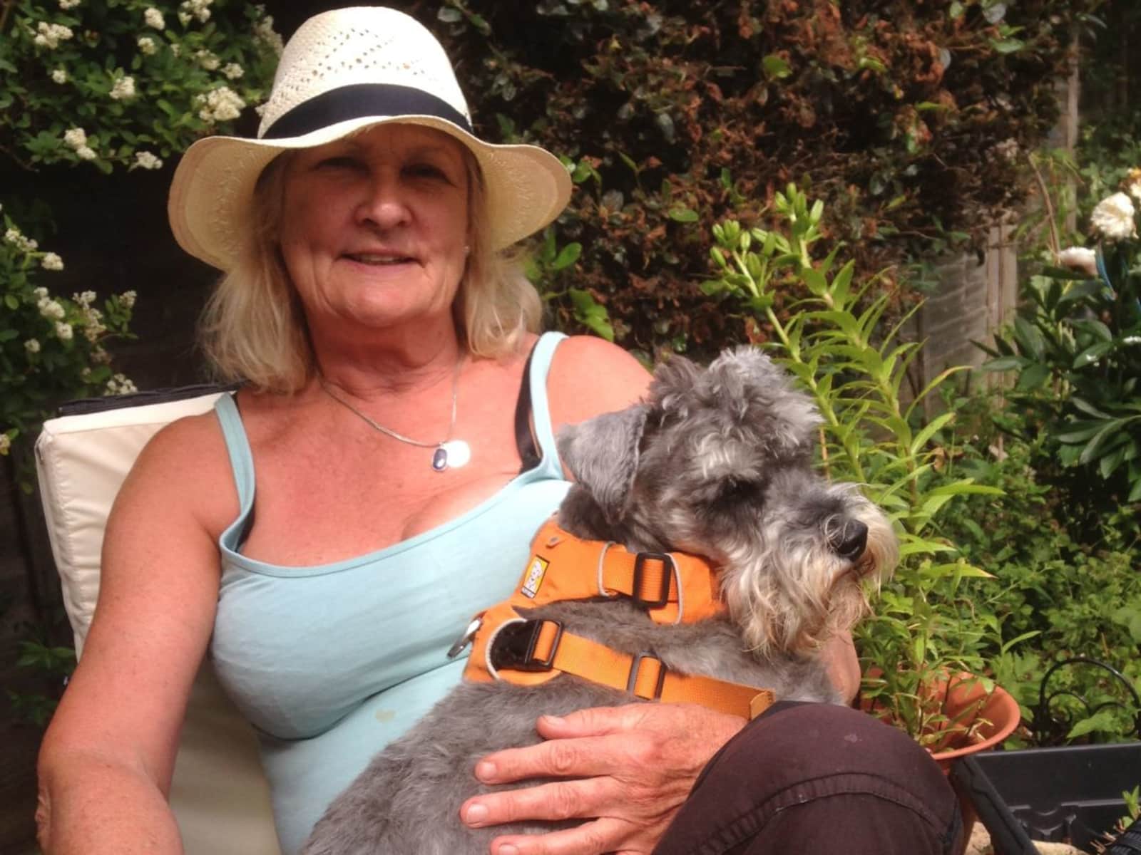Mary from Reading, United Kingdom