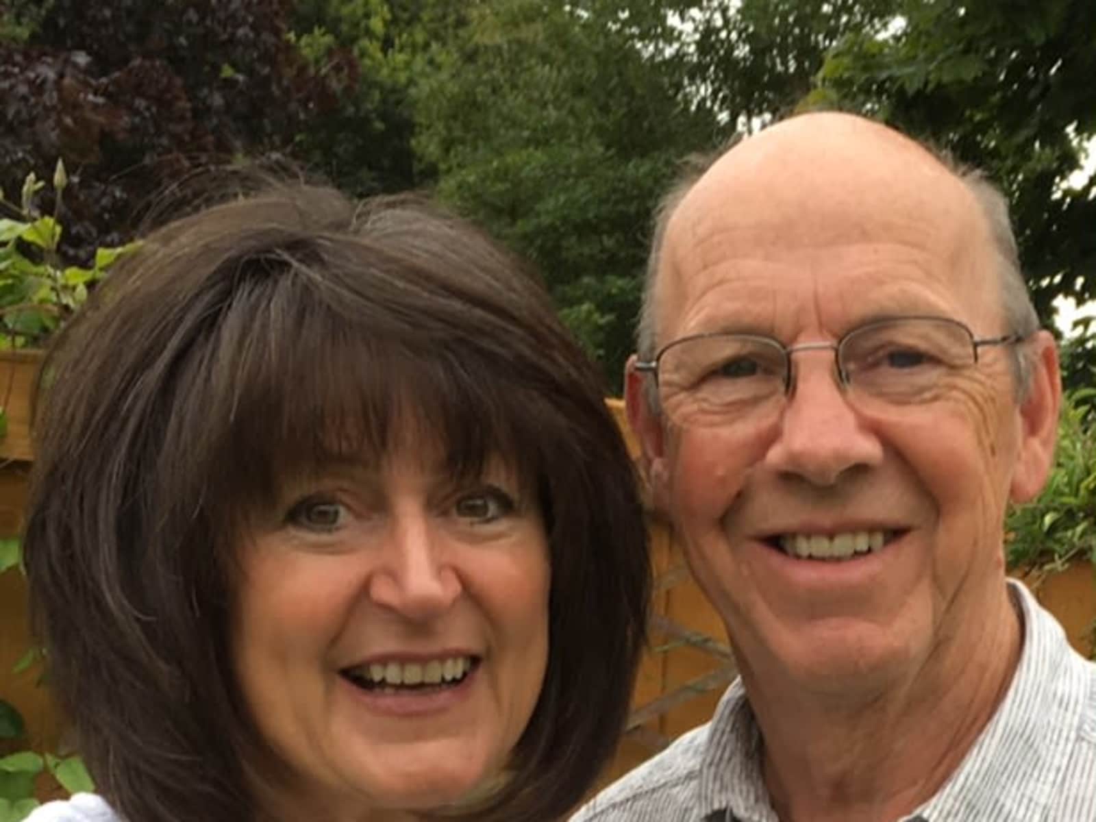 Lindsey & Michael from Rhôs-on-Sea, United Kingdom