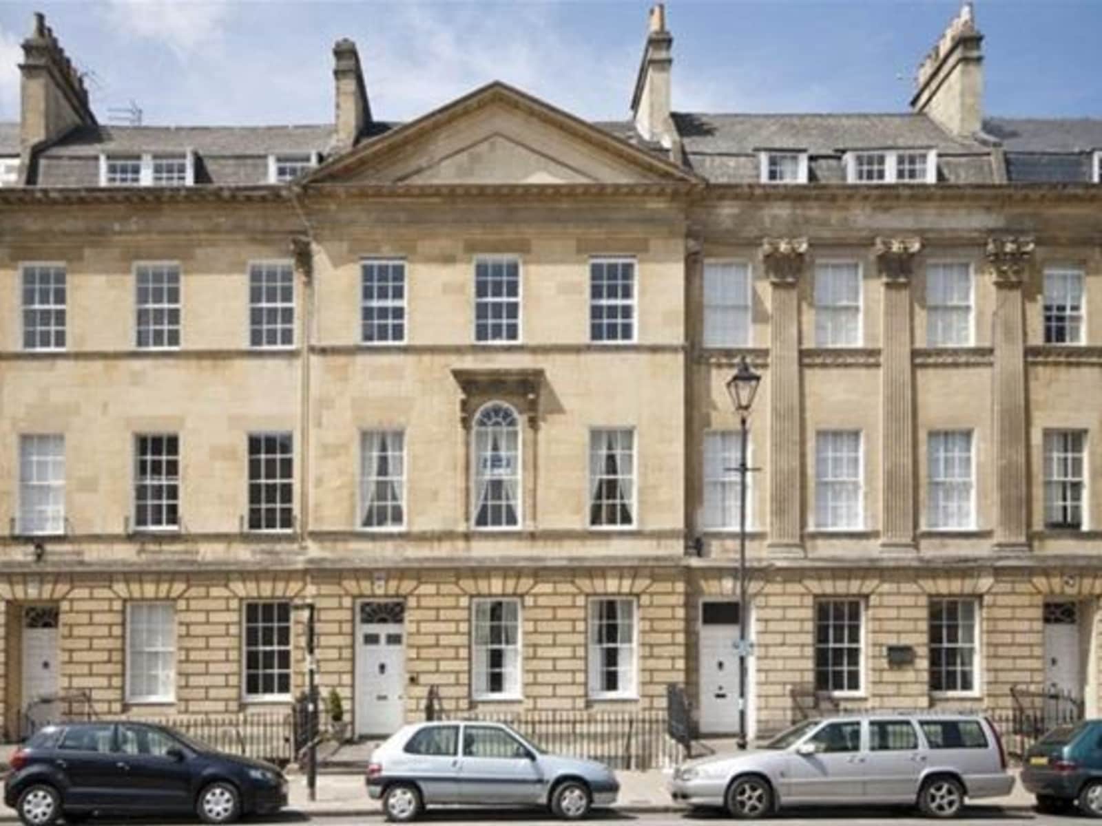 Housesitting assignment in Bath, United Kingdom