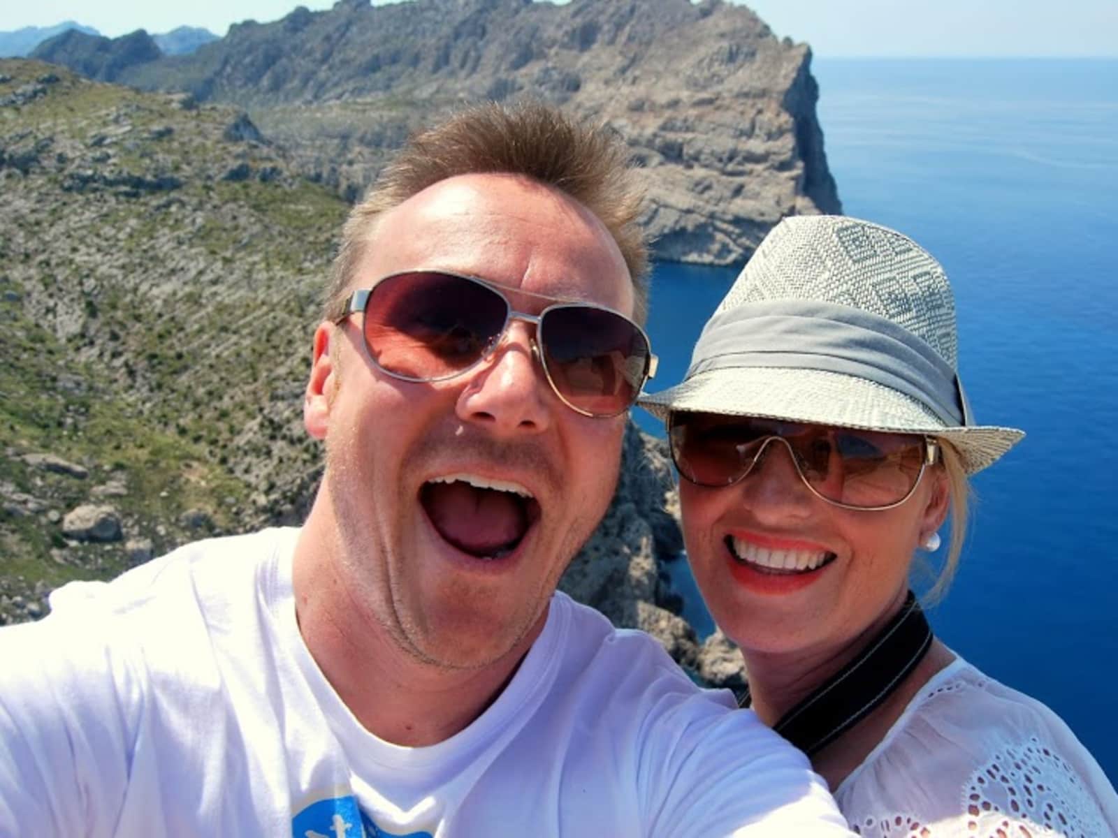 Grant & Nicola from Sydney, New South Wales, Australia