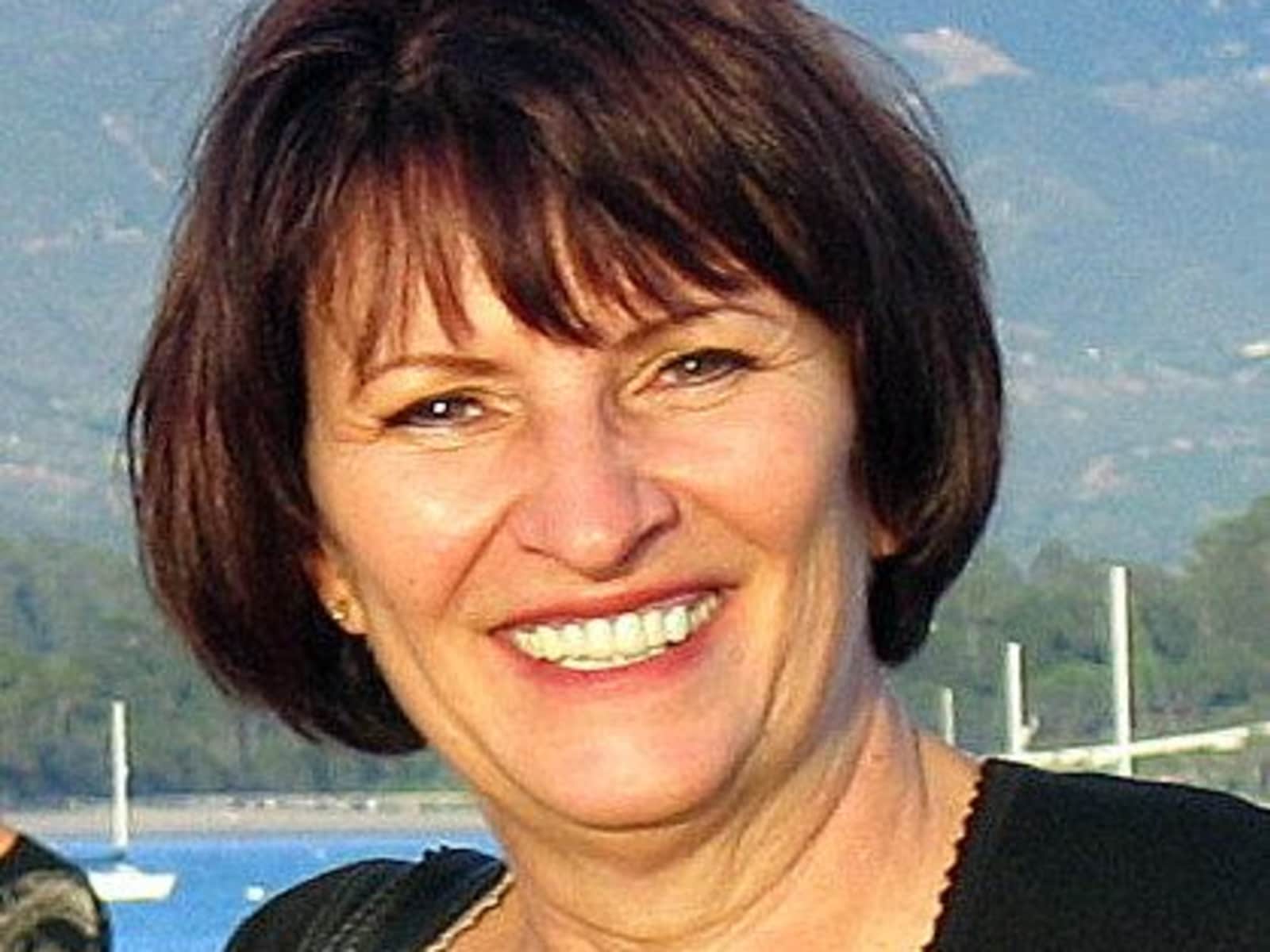Lynn from Peoria, Illinois, United States