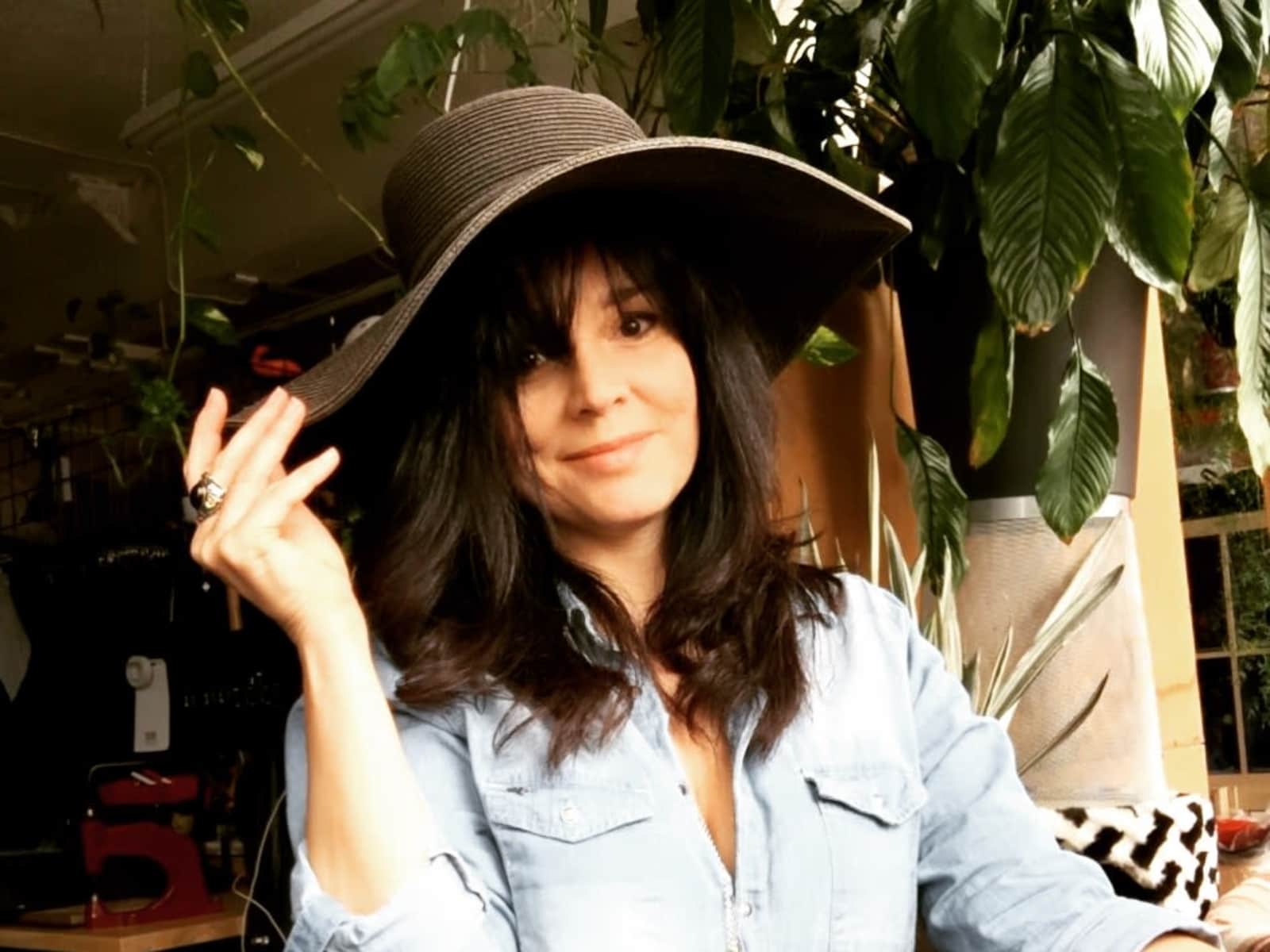 Nadia from Montréal, Quebec, Canada