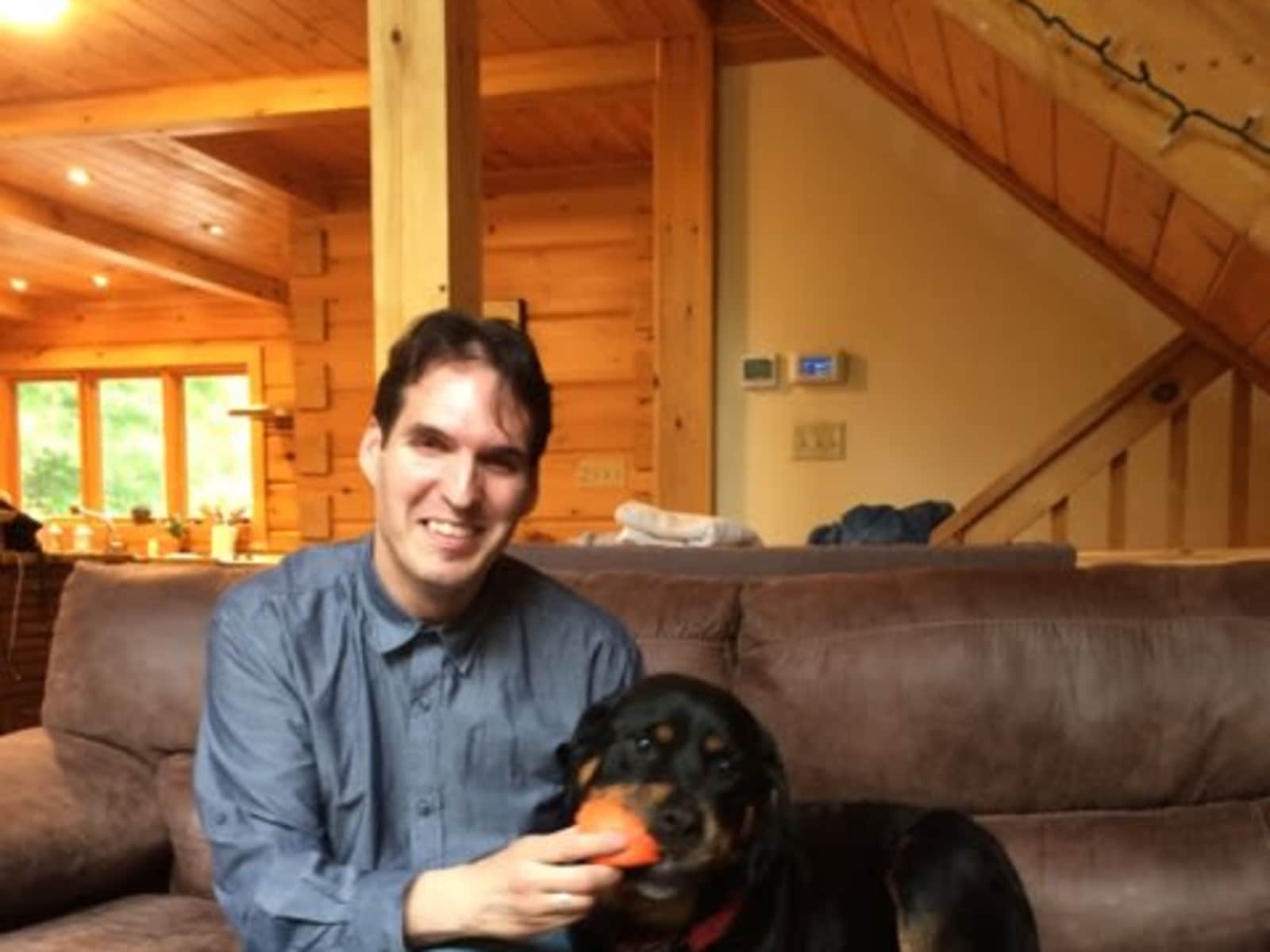 Nenad from Toronto, Ontario, Canada