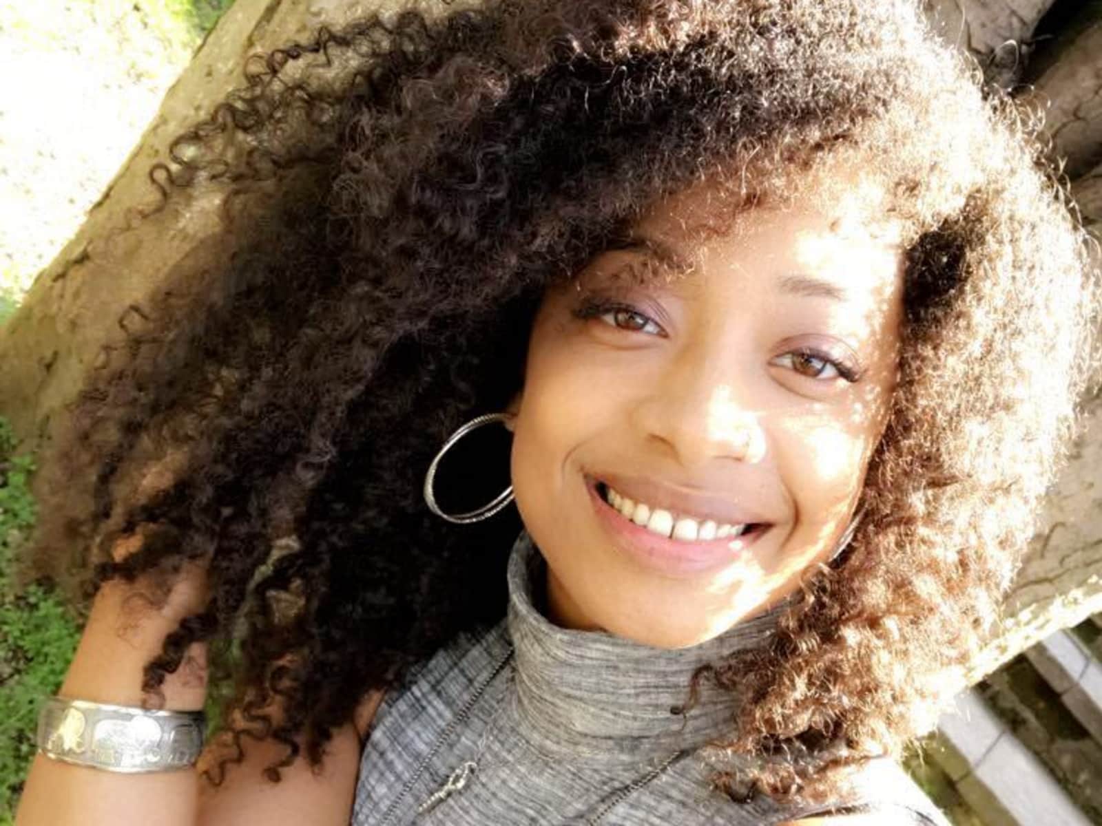 Bisi from London, United Kingdom