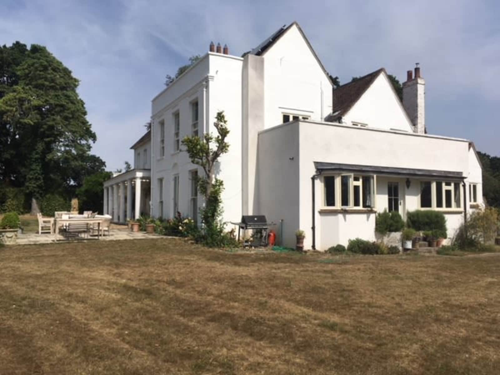 Housesitting assignment in Andover, United Kingdom
