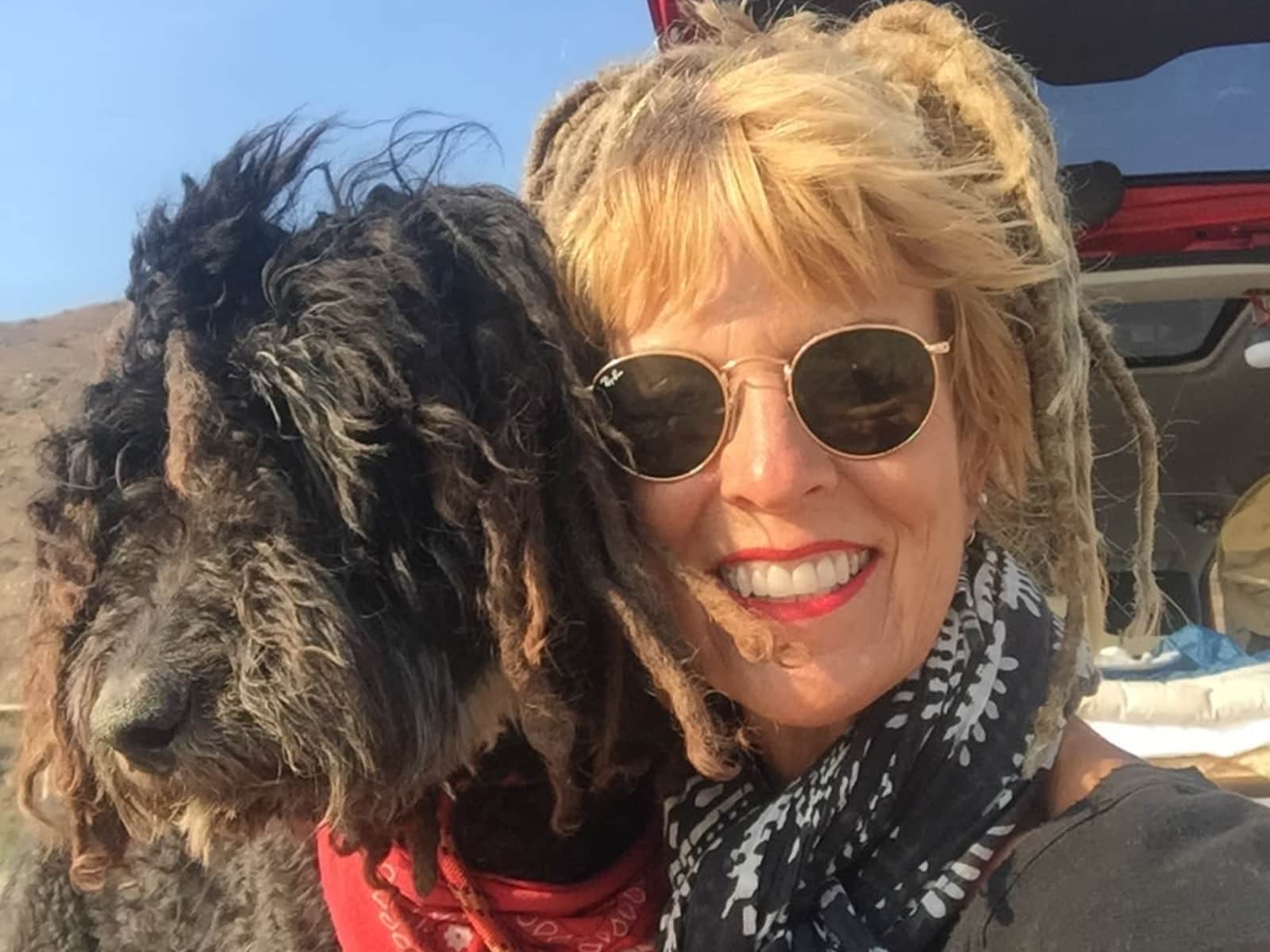 Paula from Topanga, California, United States