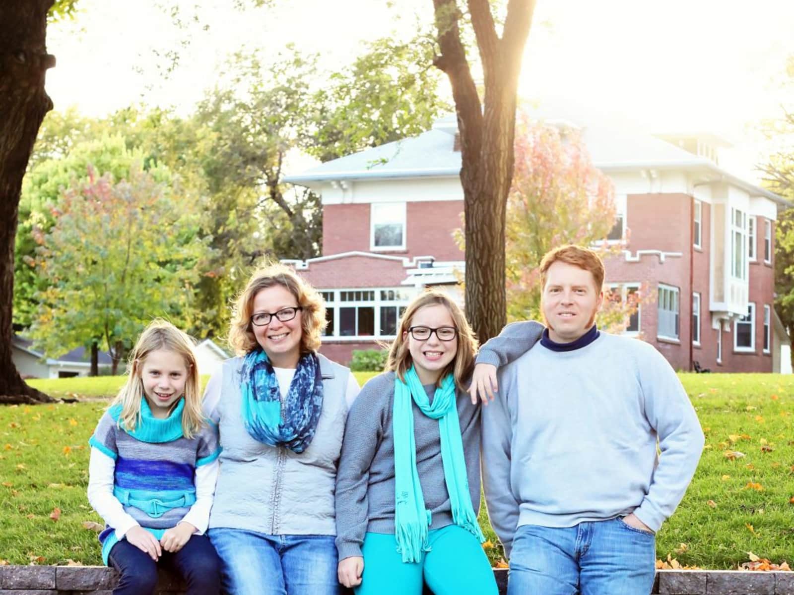 Derek & Becky from Springfield, Minnesota, United States