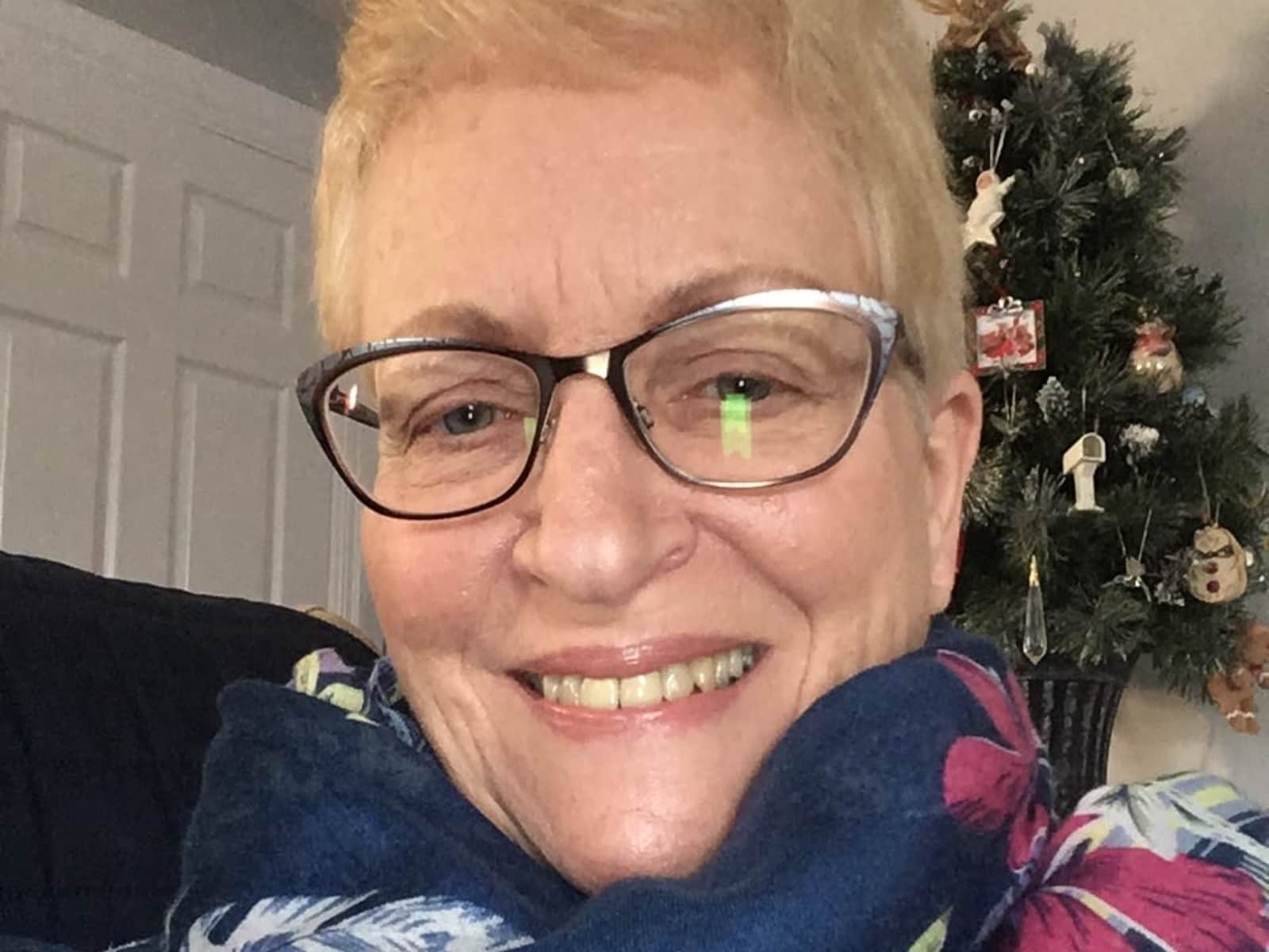 Tannis from Dartmouth, Nova Scotia, Canada