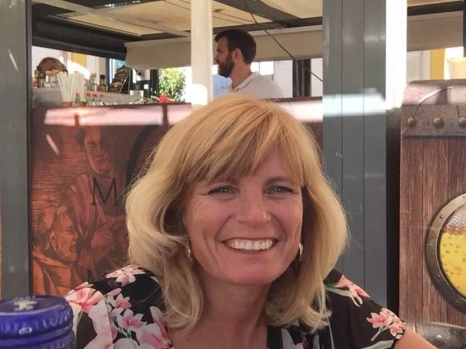 Christine from Cornwall, Ontario, Canada
