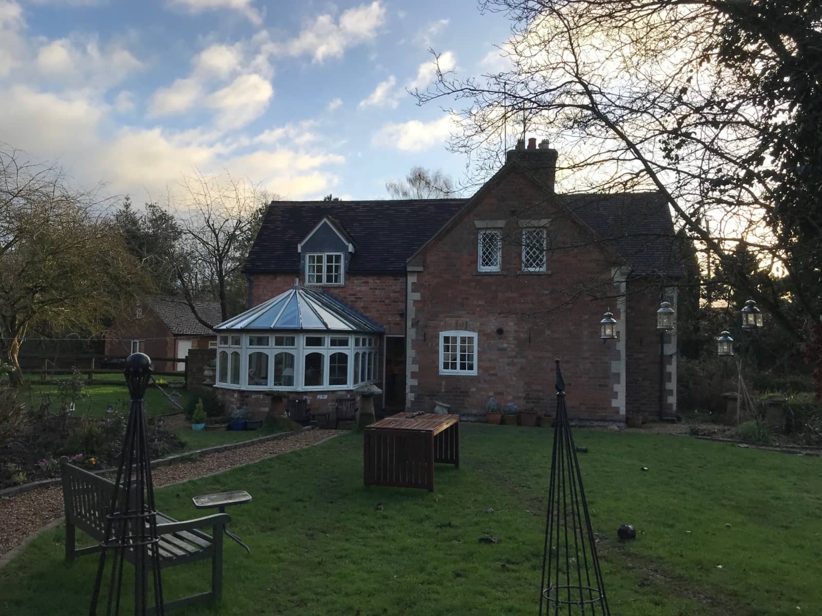 Housesitting assignment in Warwick, United Kingdom