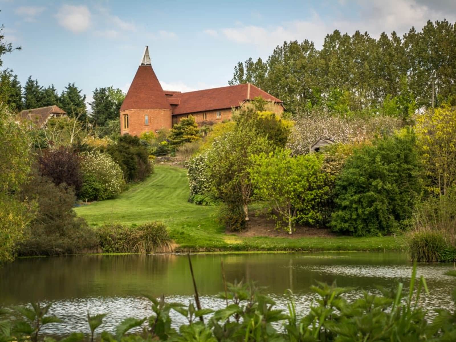 Housesitting assignment in Maidstone, United Kingdom