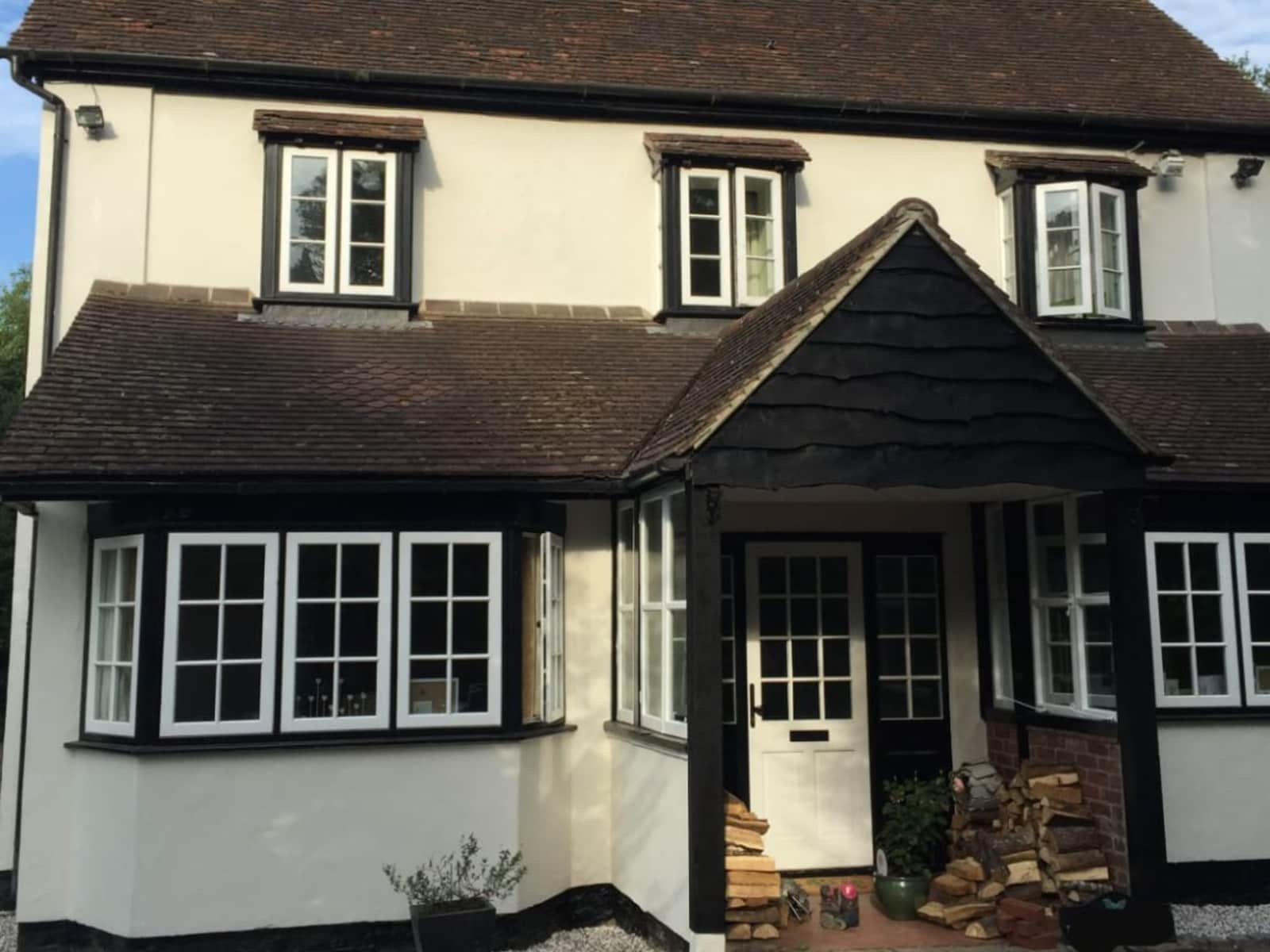 Housesitting assignment in Haslemere, United Kingdom