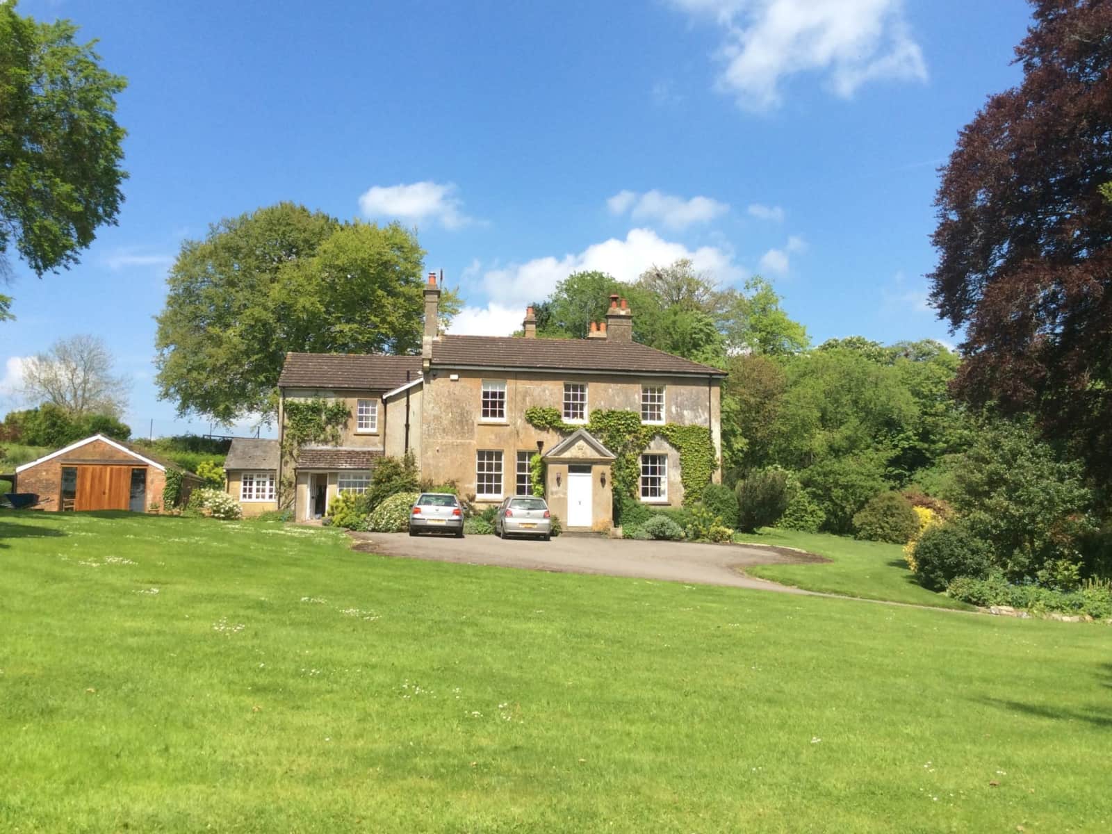 Housesitting assignment in Marlborough, United Kingdom