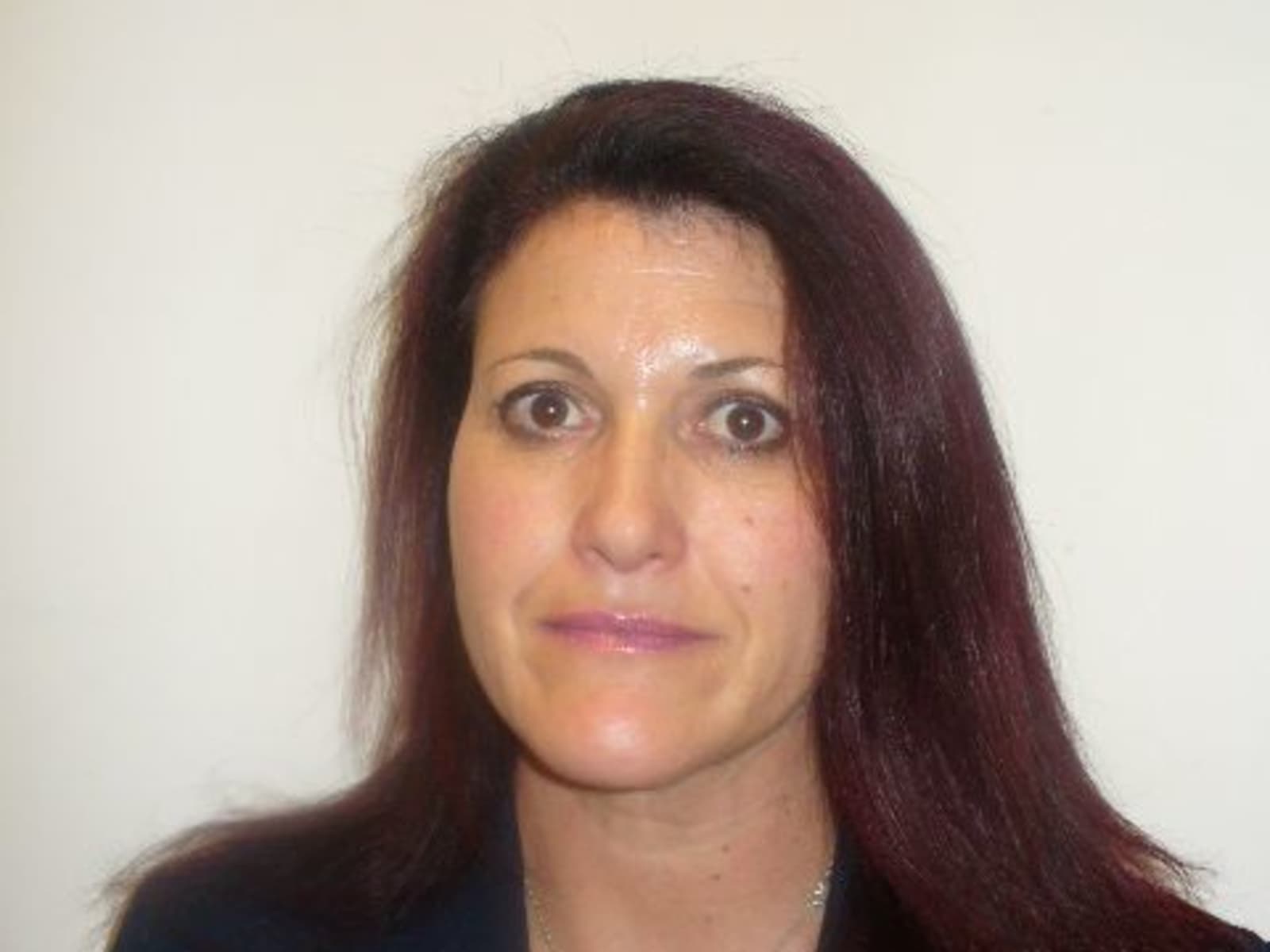 Niki from Camberley, United Kingdom