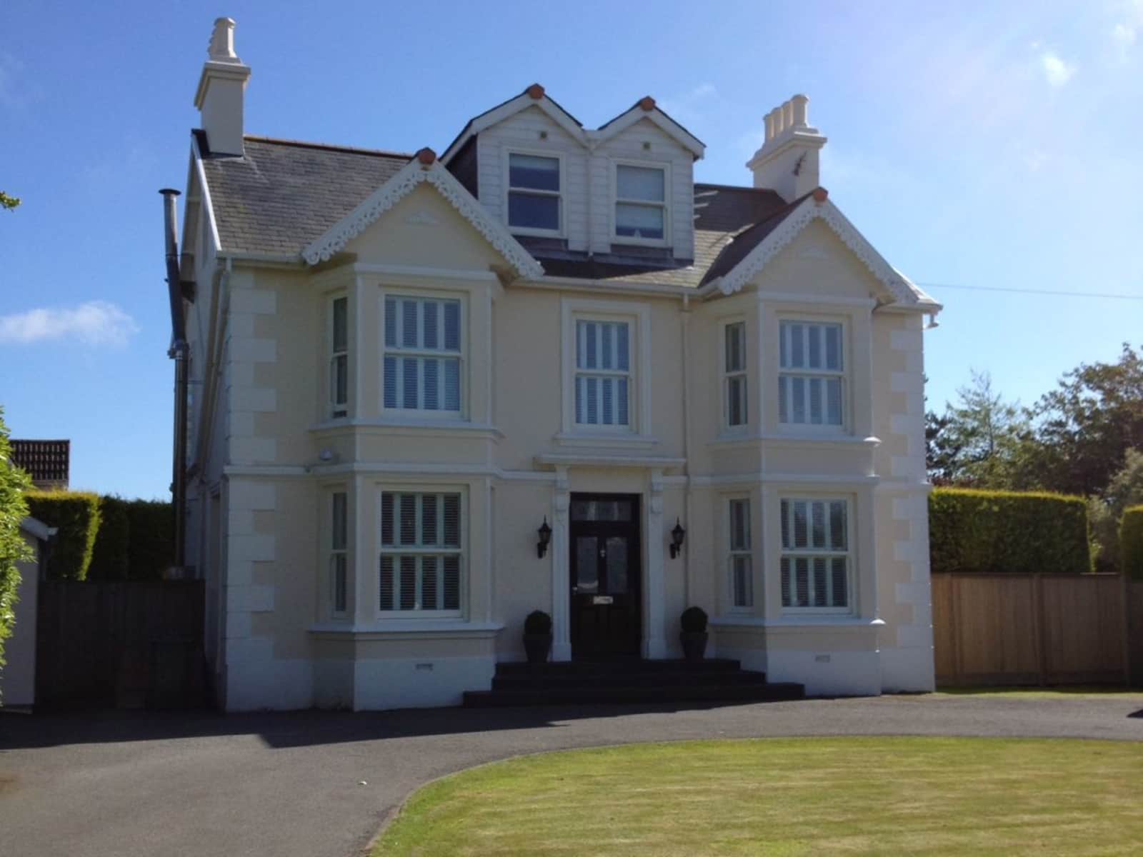 Housesitting assignment in Saint Peter Port, Guernsey